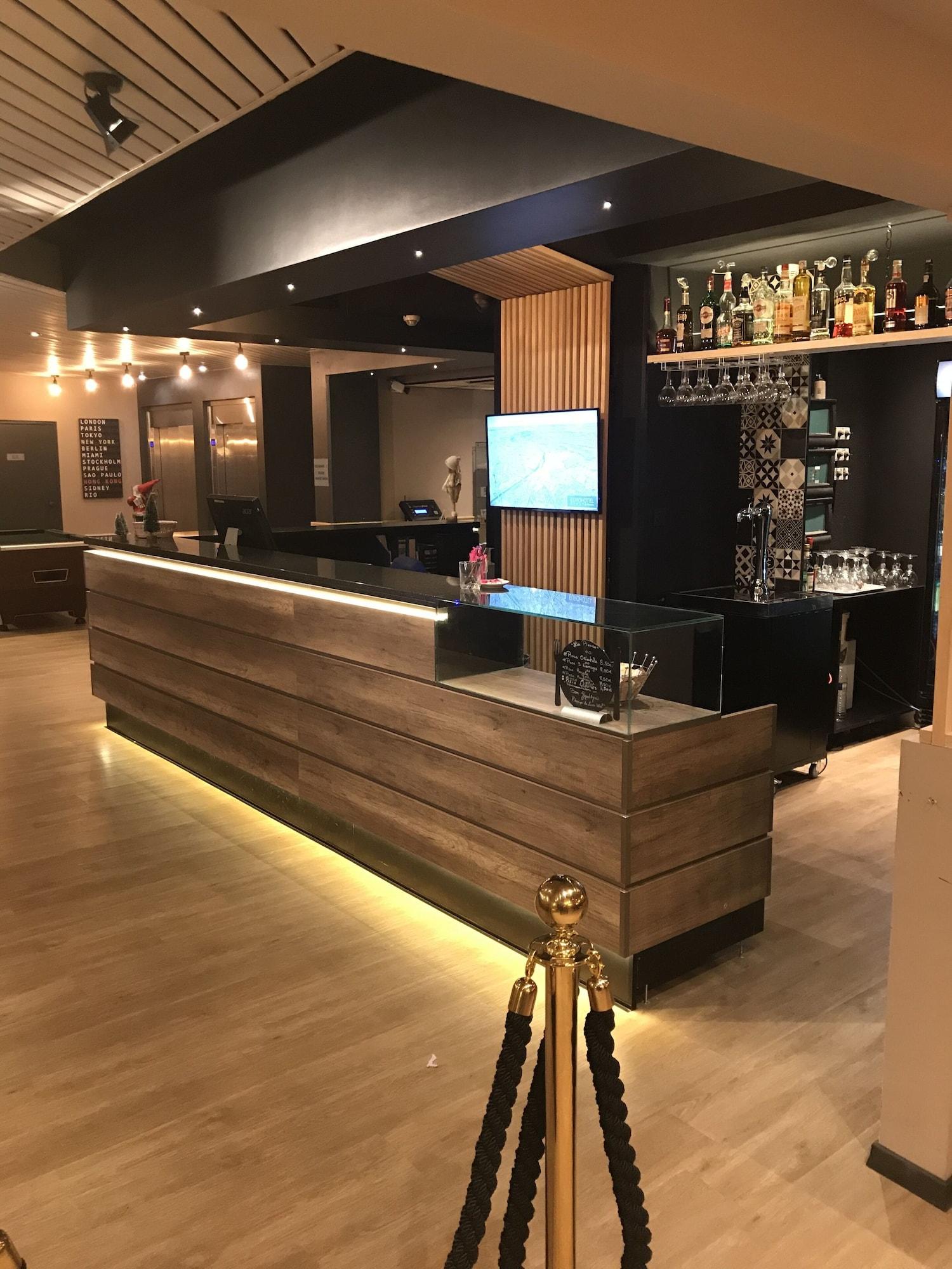 Bar/Salón Eurohotel Airport Orly Rungis