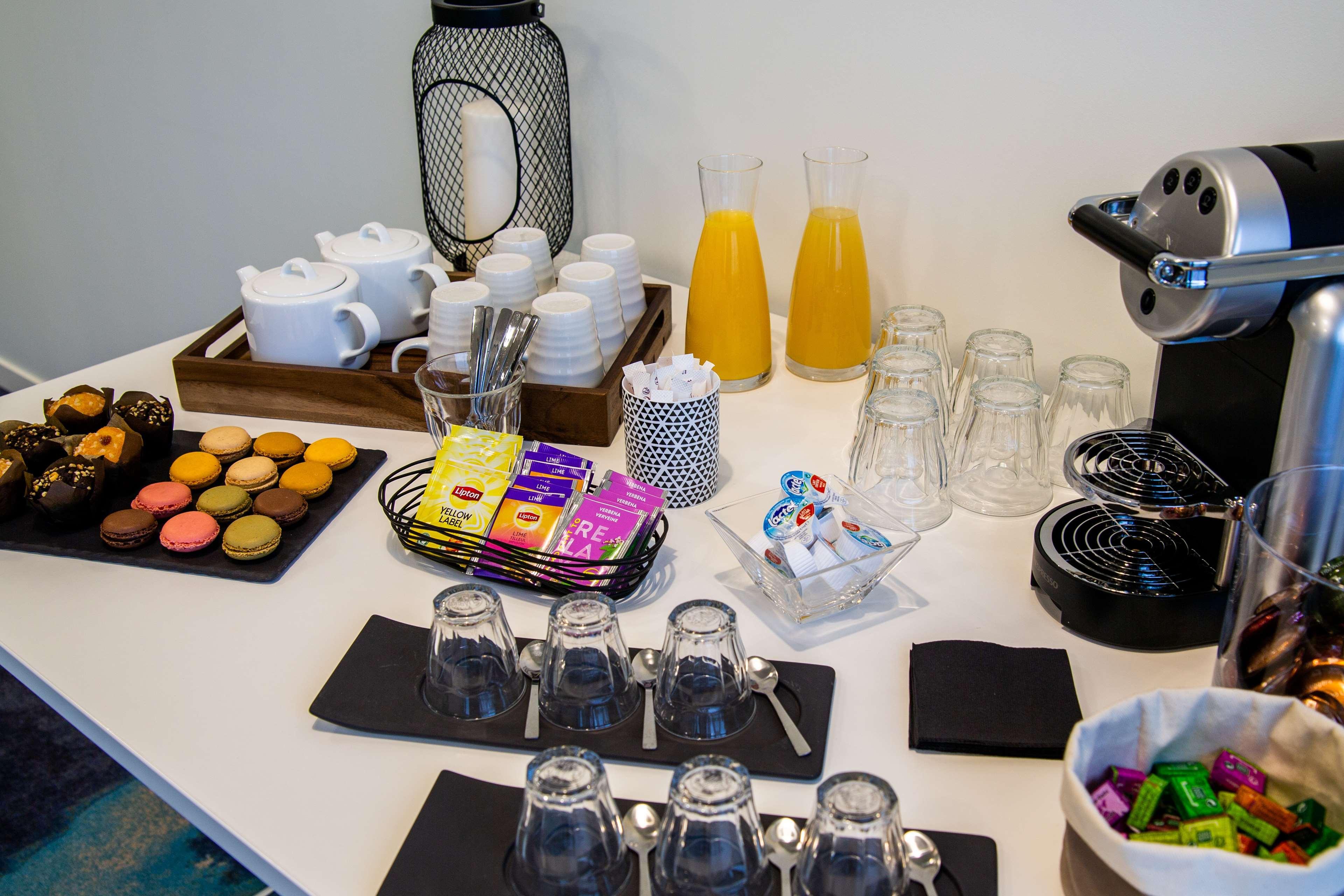 Centro de Negocios Campanile Laval Nord