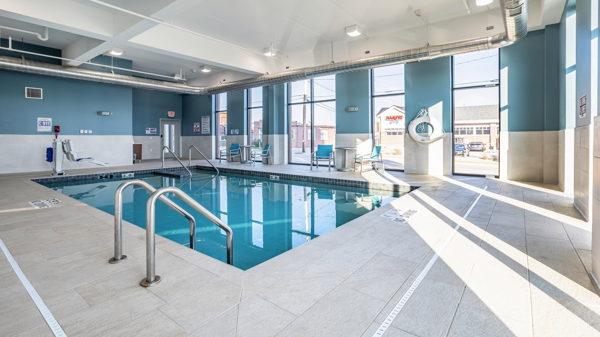 Vista Piscina Holiday Inn Express and Suites Platteville