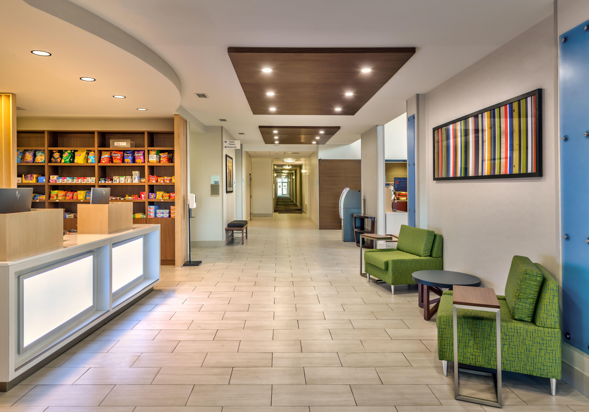 Vista Lobby Holiday Inn Express Reno Airport by IHG