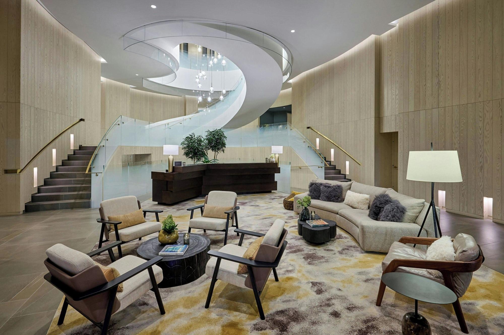 Vista Lobby The Pearle Hotel & Spa, Autograph Collection