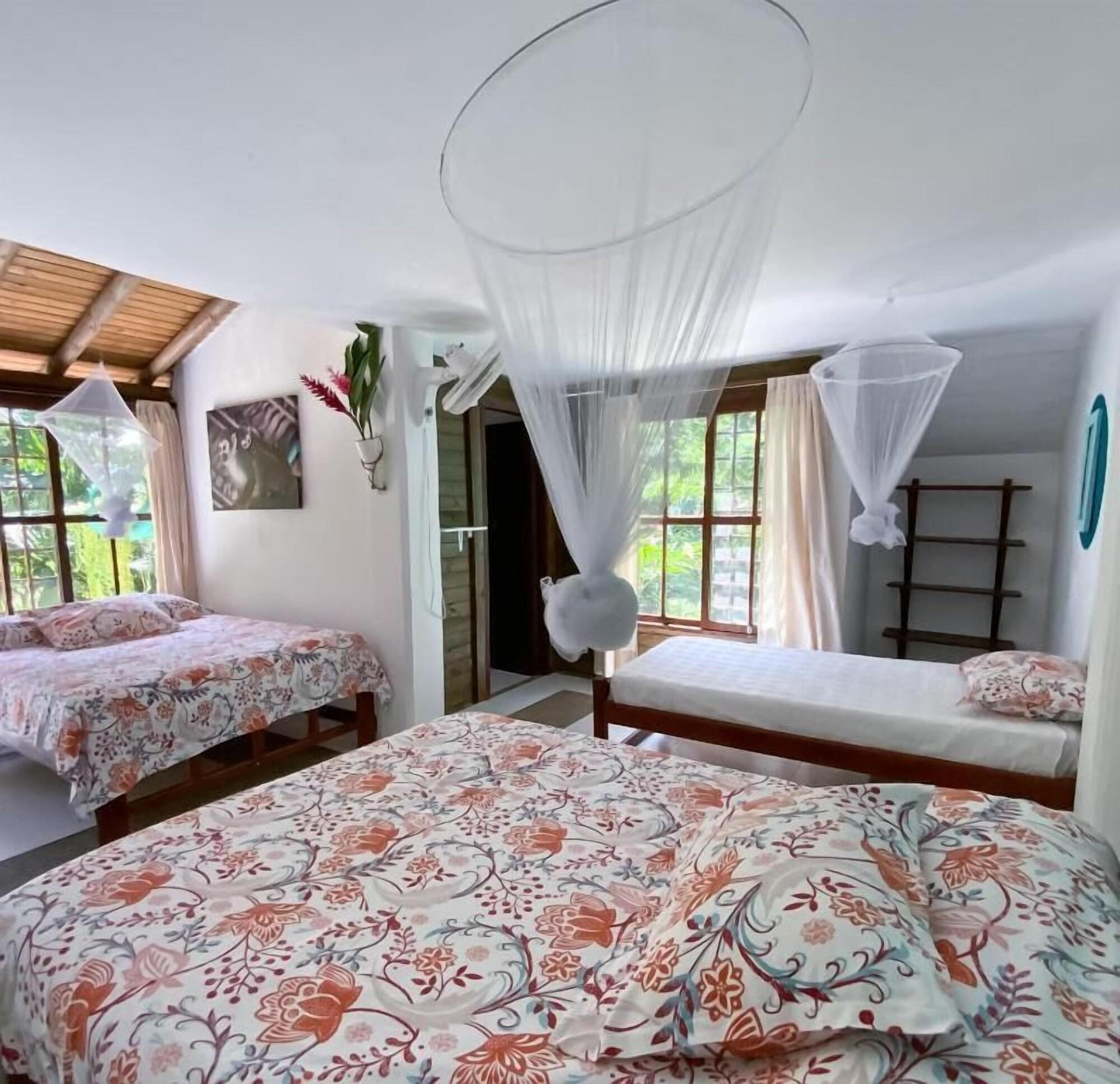 Habitación Hotel Los Robles Capurganá