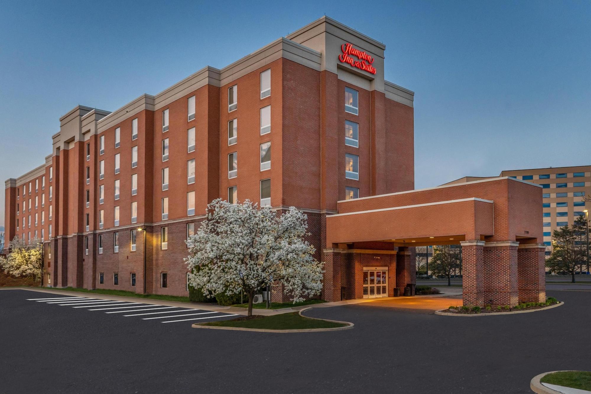 Vista Exterior Hampton Inn & Suites Detroit / Airport - Romulus