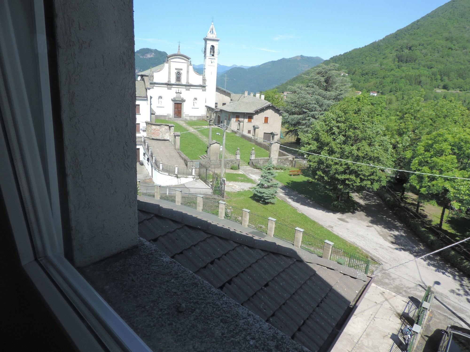 Varios Hotel National