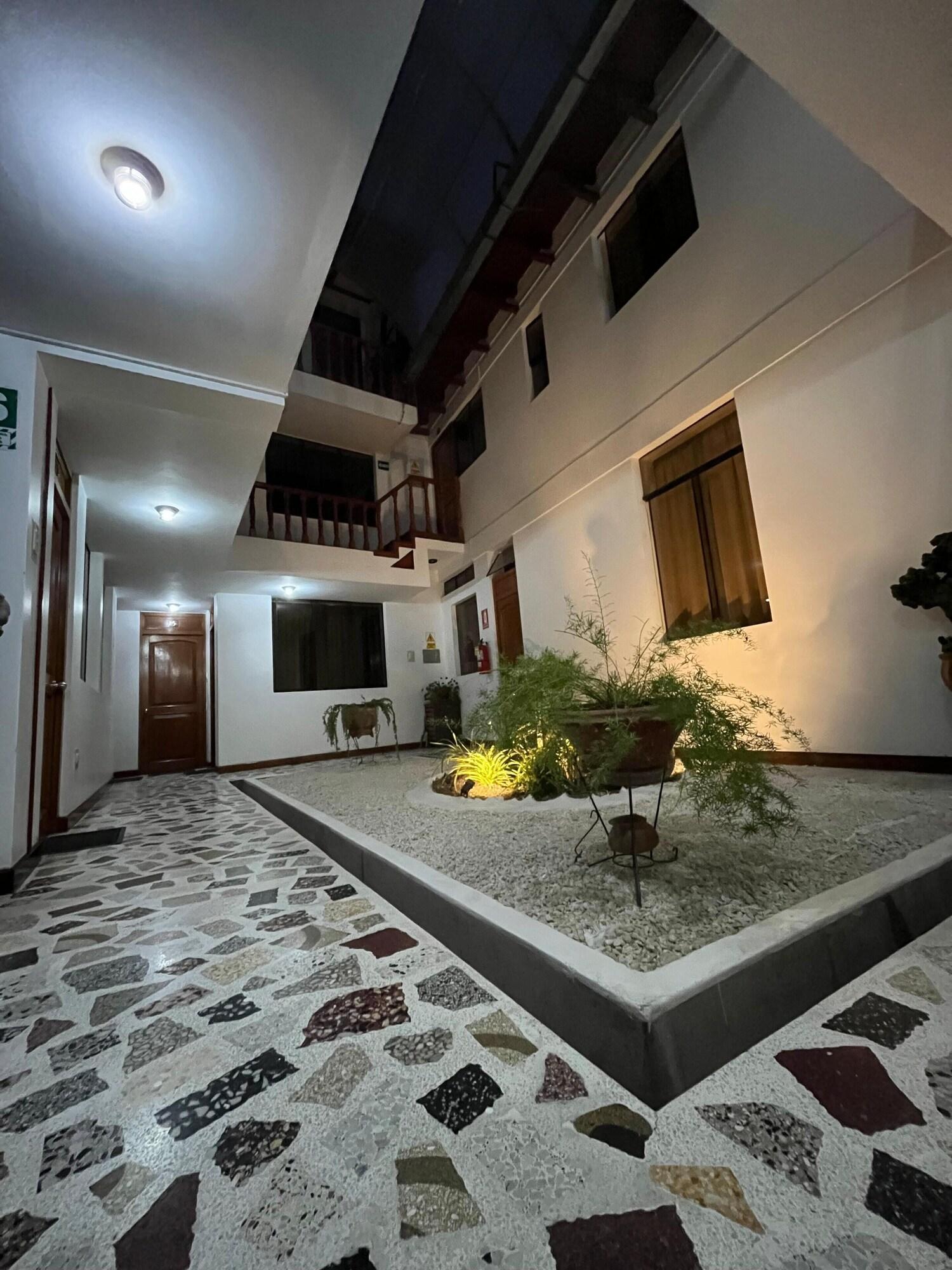 Equipamiento de Habitación EL CUMBE INN