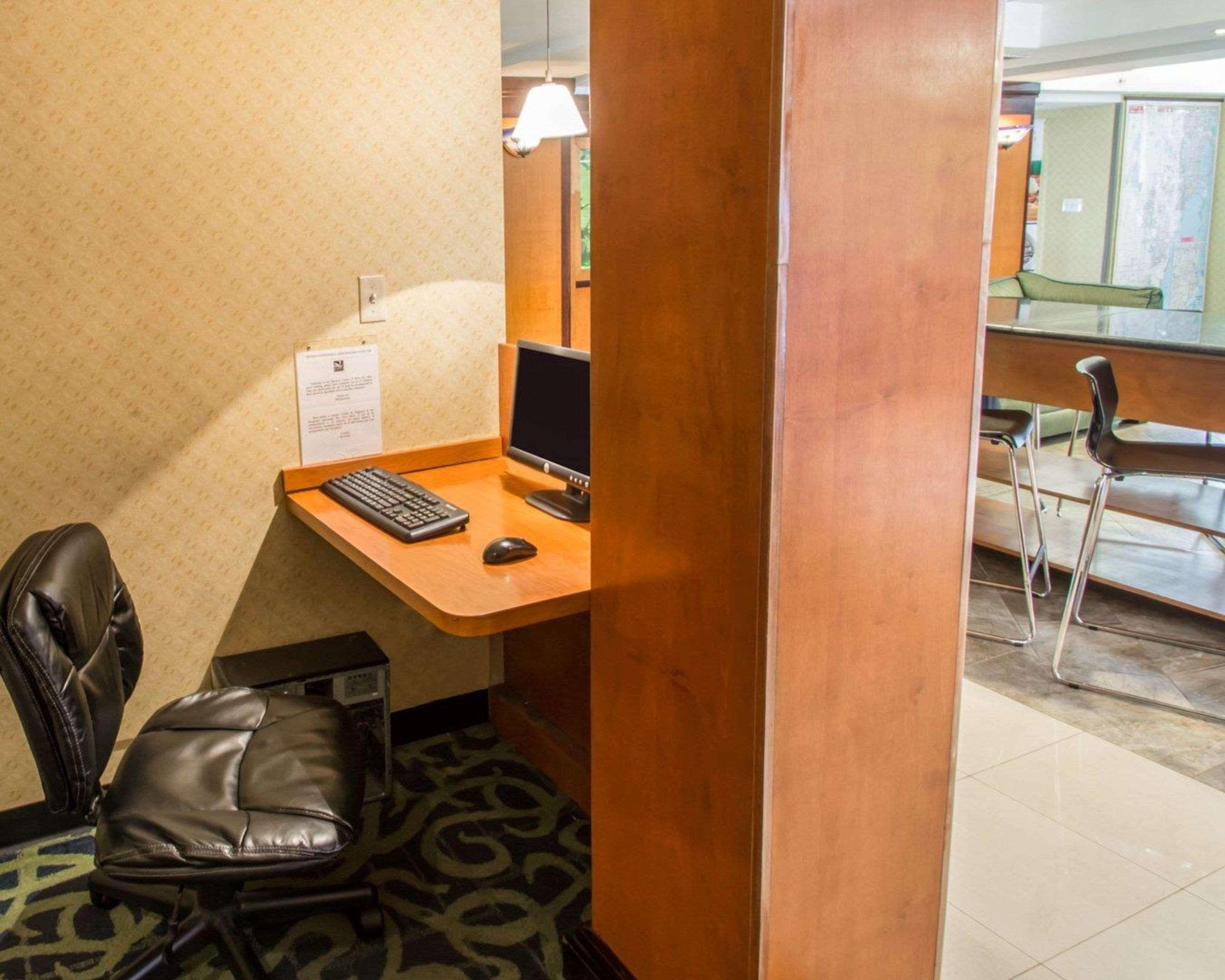 Centro de Negocios Quality Inn Miami Airport - Doral