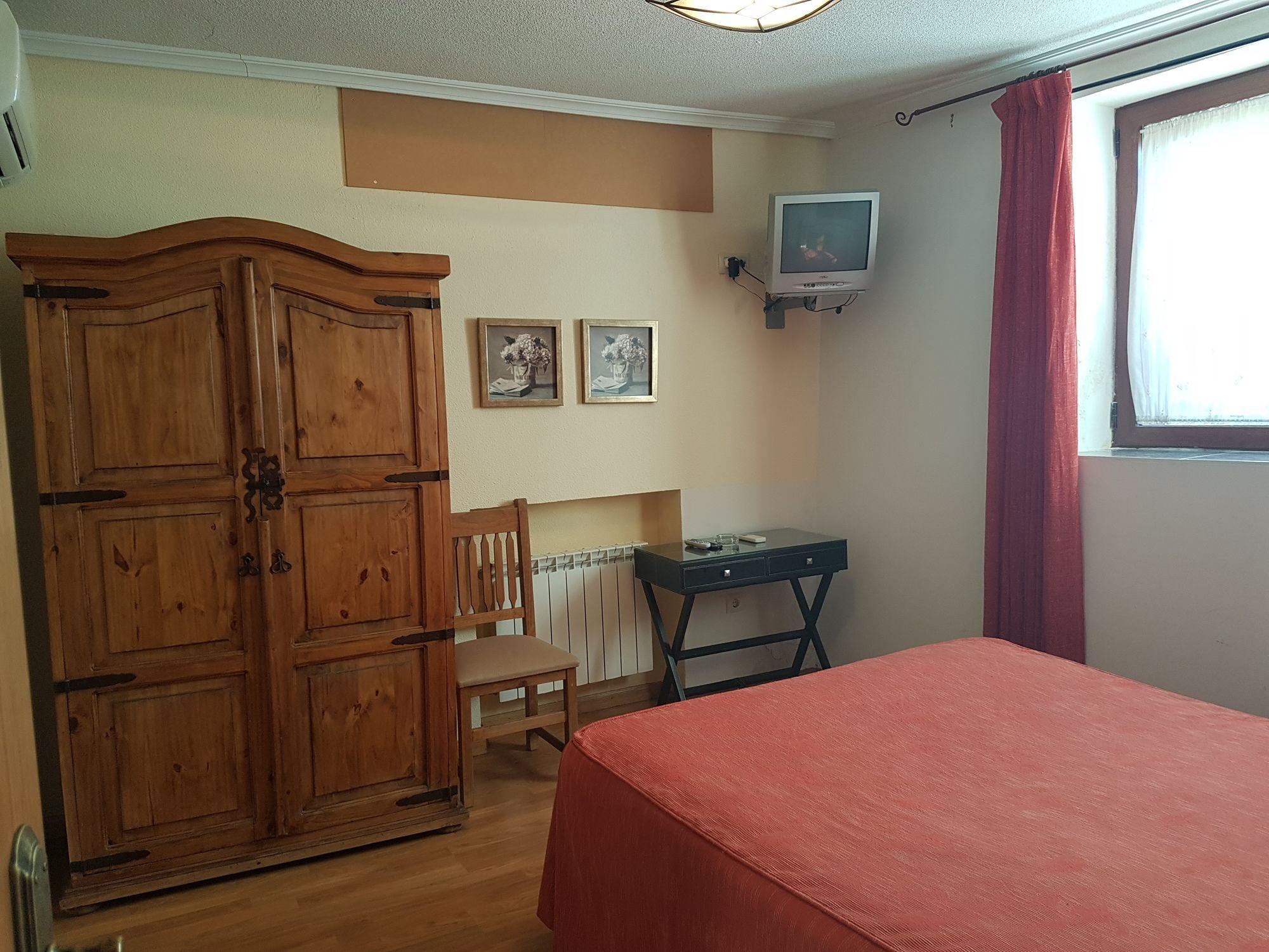 Habitación Hostal El Rastro