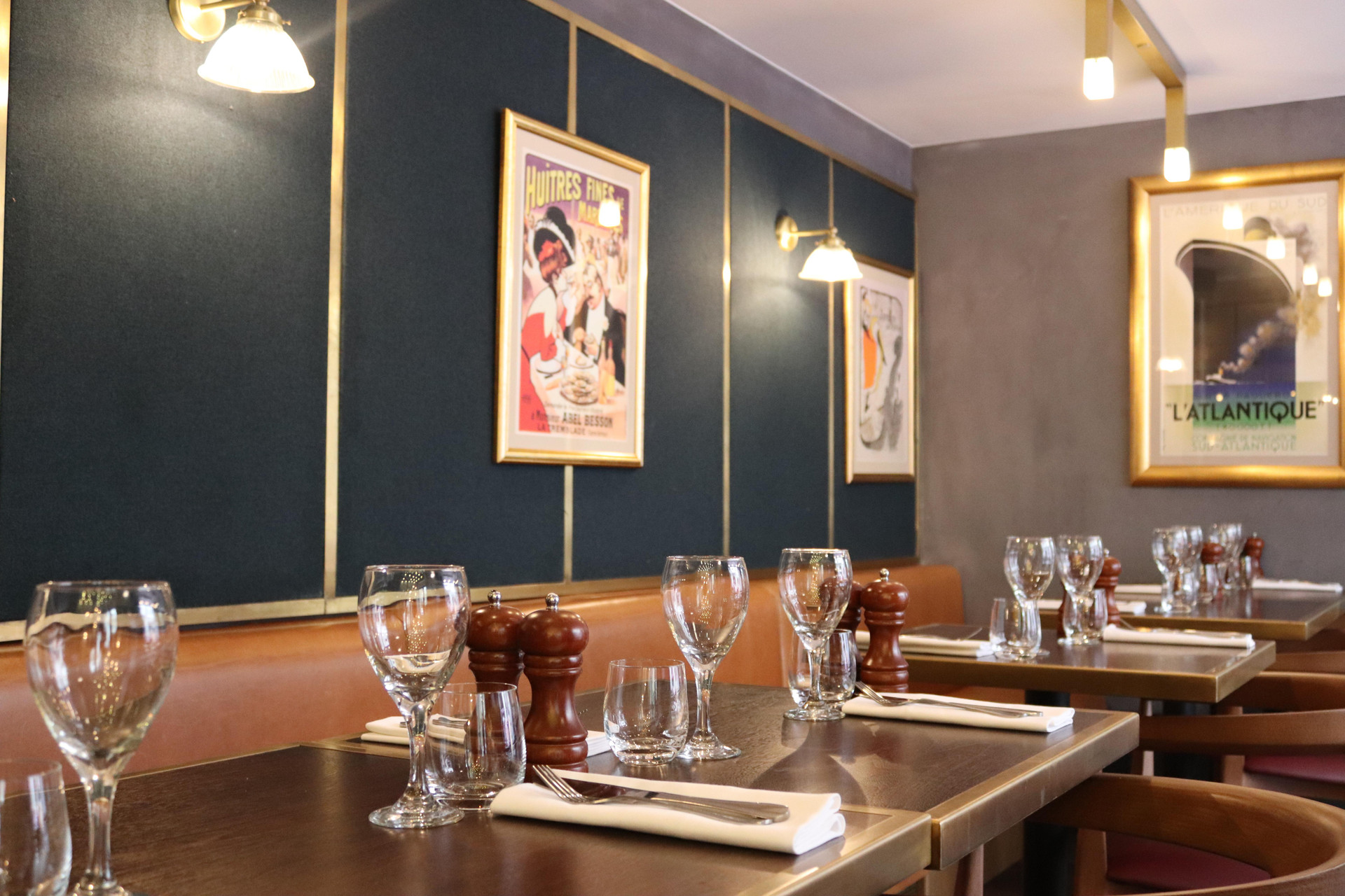 Restaurant Victory House London