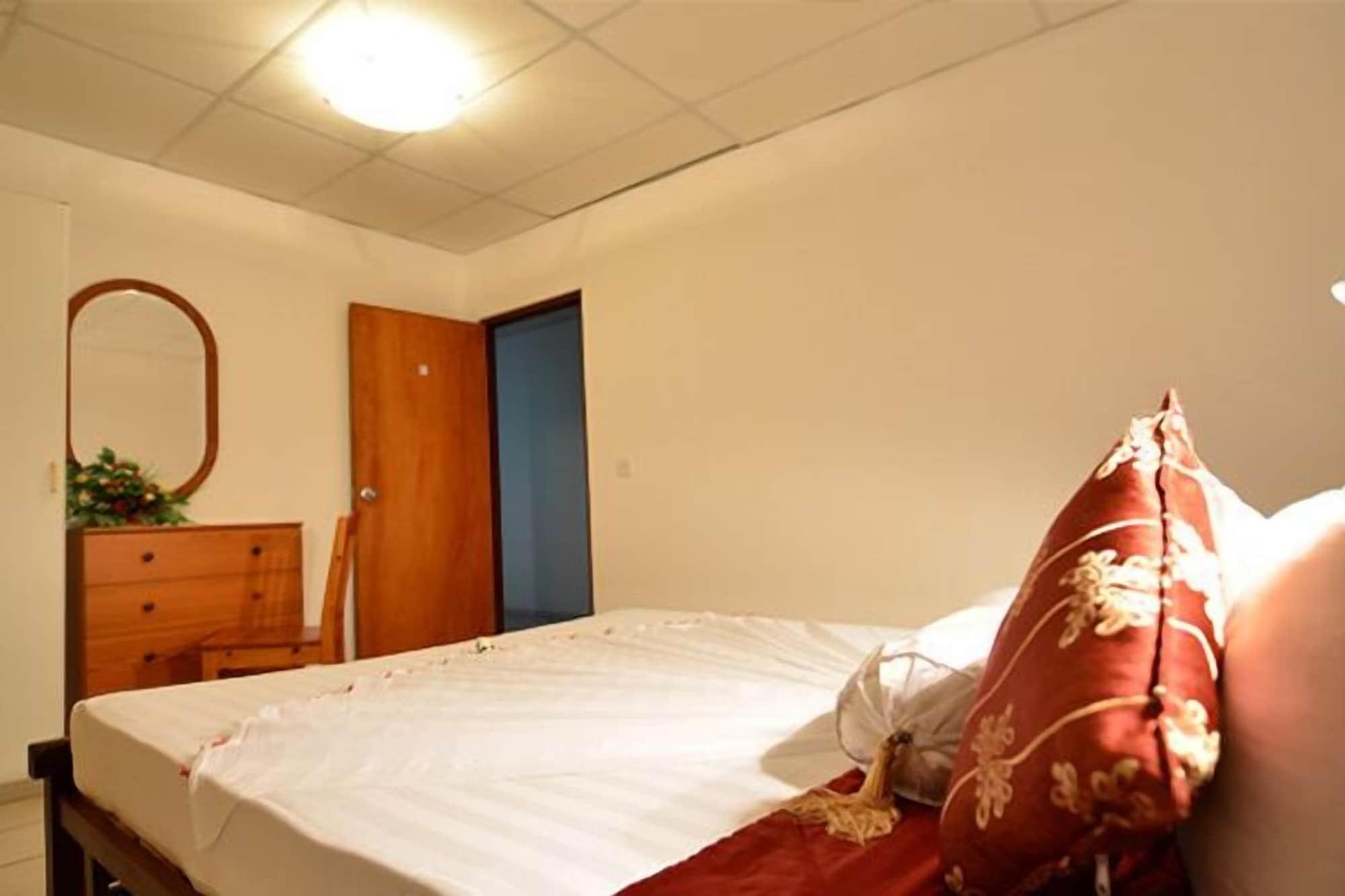 Set de Habitación Laya Leisure