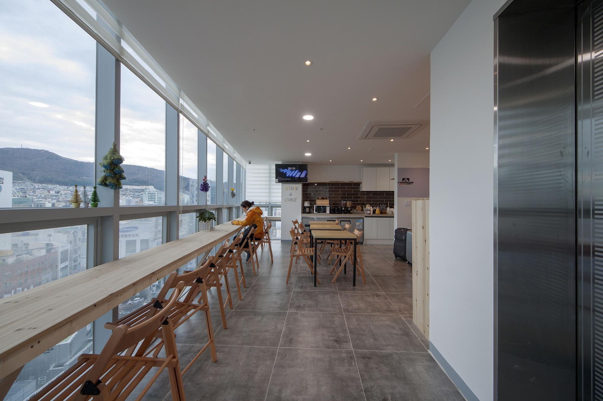 Restaurant K-Guesthouse Premium Nampo 1