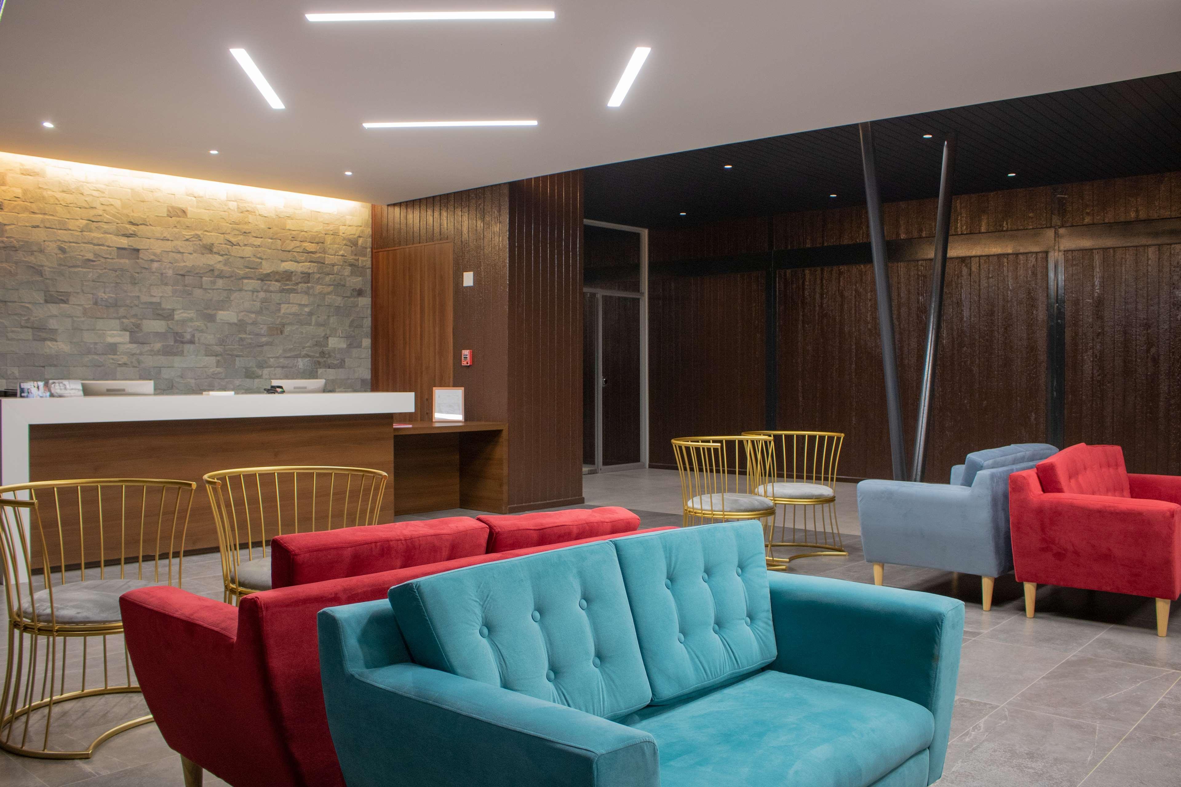Vista Lobby Park Inn by Radisson Los Olivos de Vallenar