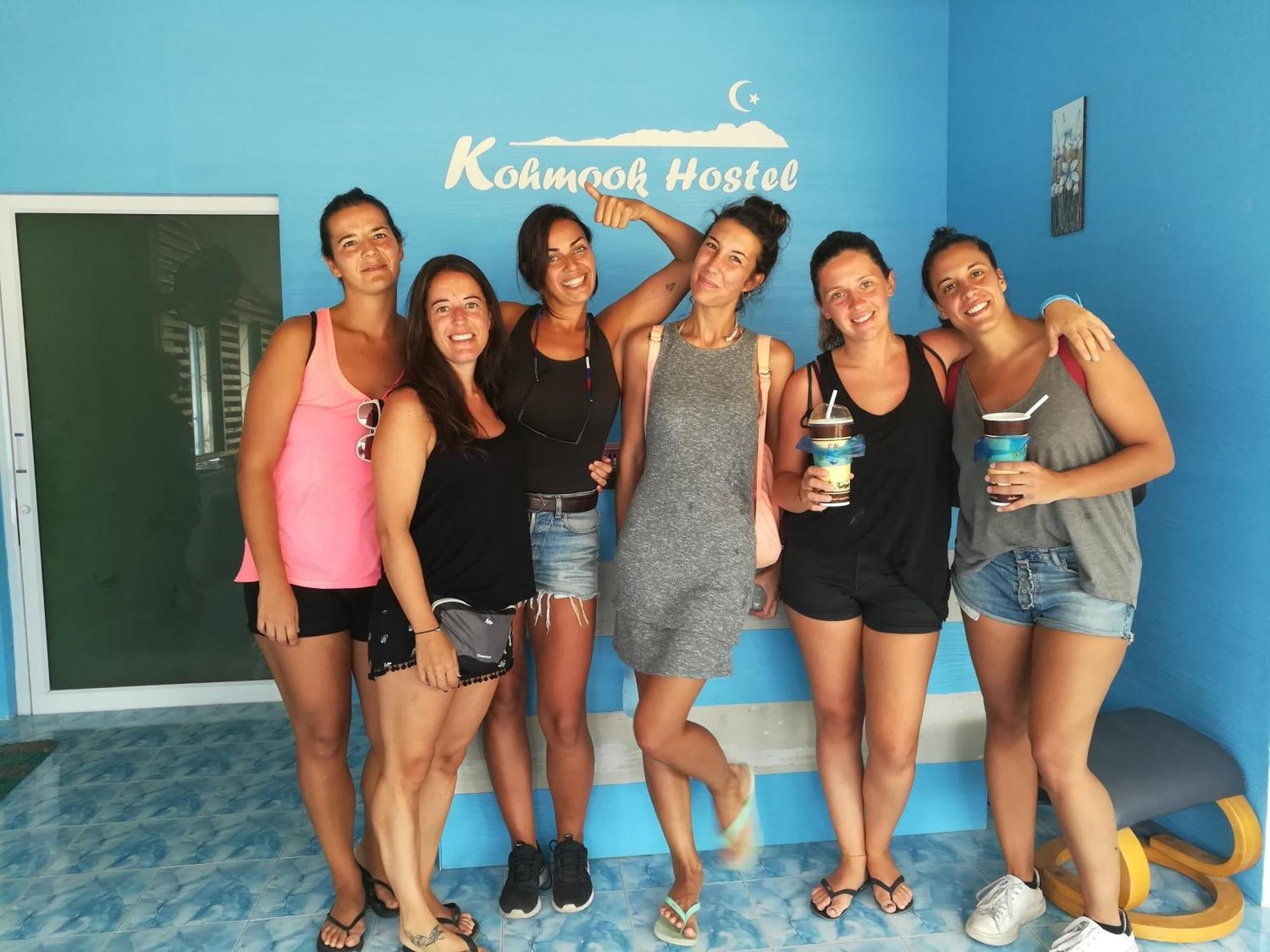 Gimnasio Koh Mook Hostel