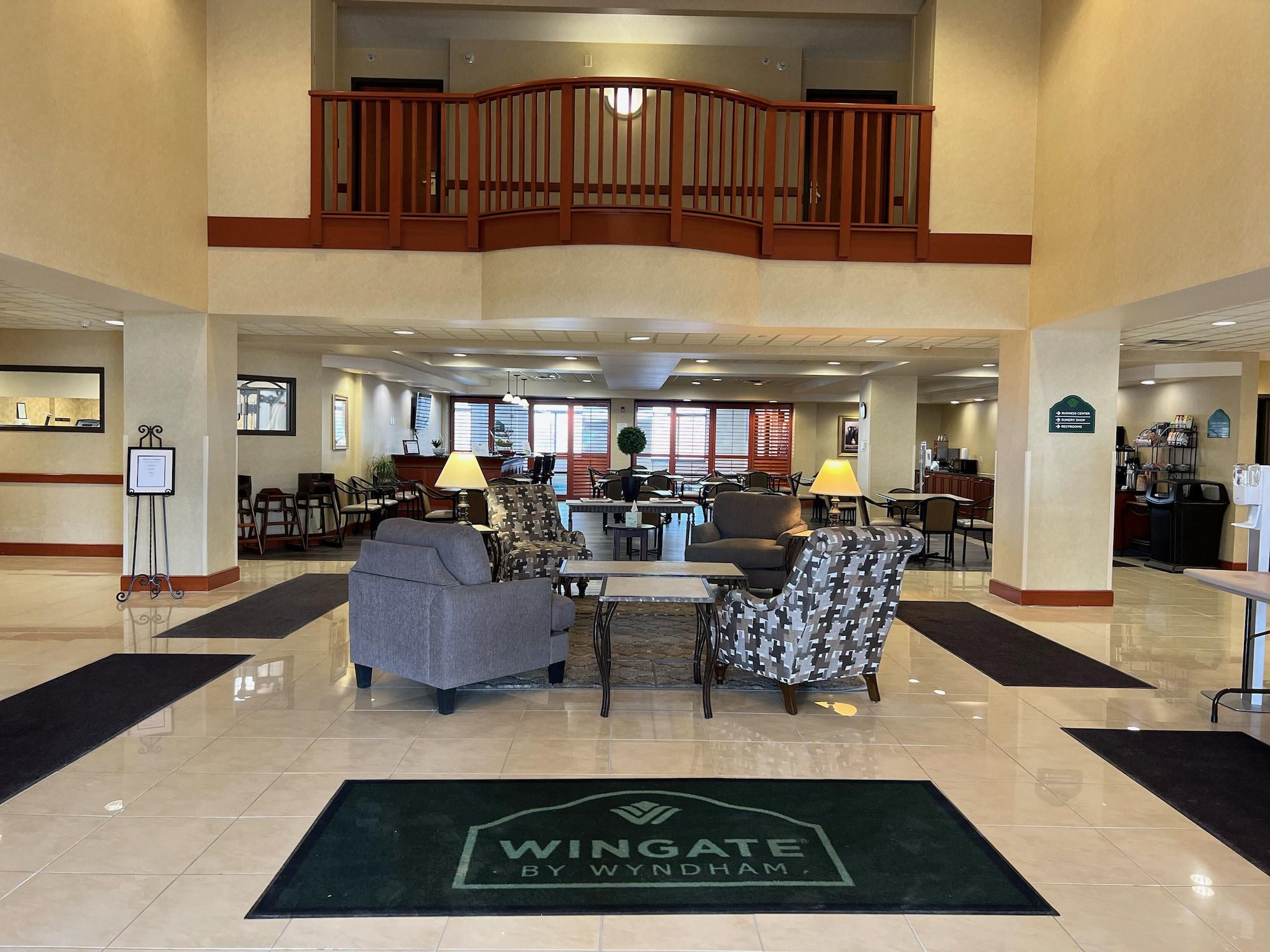 Vista Lobby Wingate By Wyndham Peoria