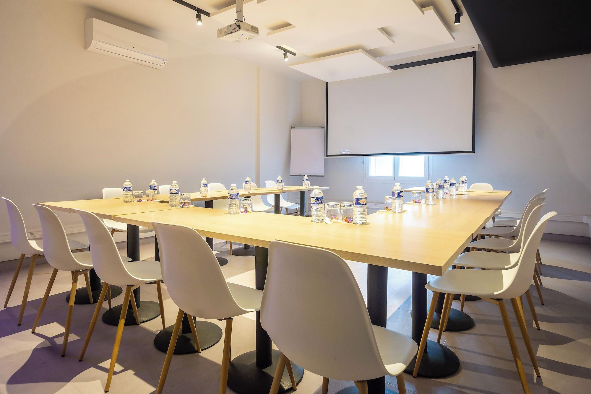 Sala de Reuniones City Residence PARIS SAINT-MAURICE