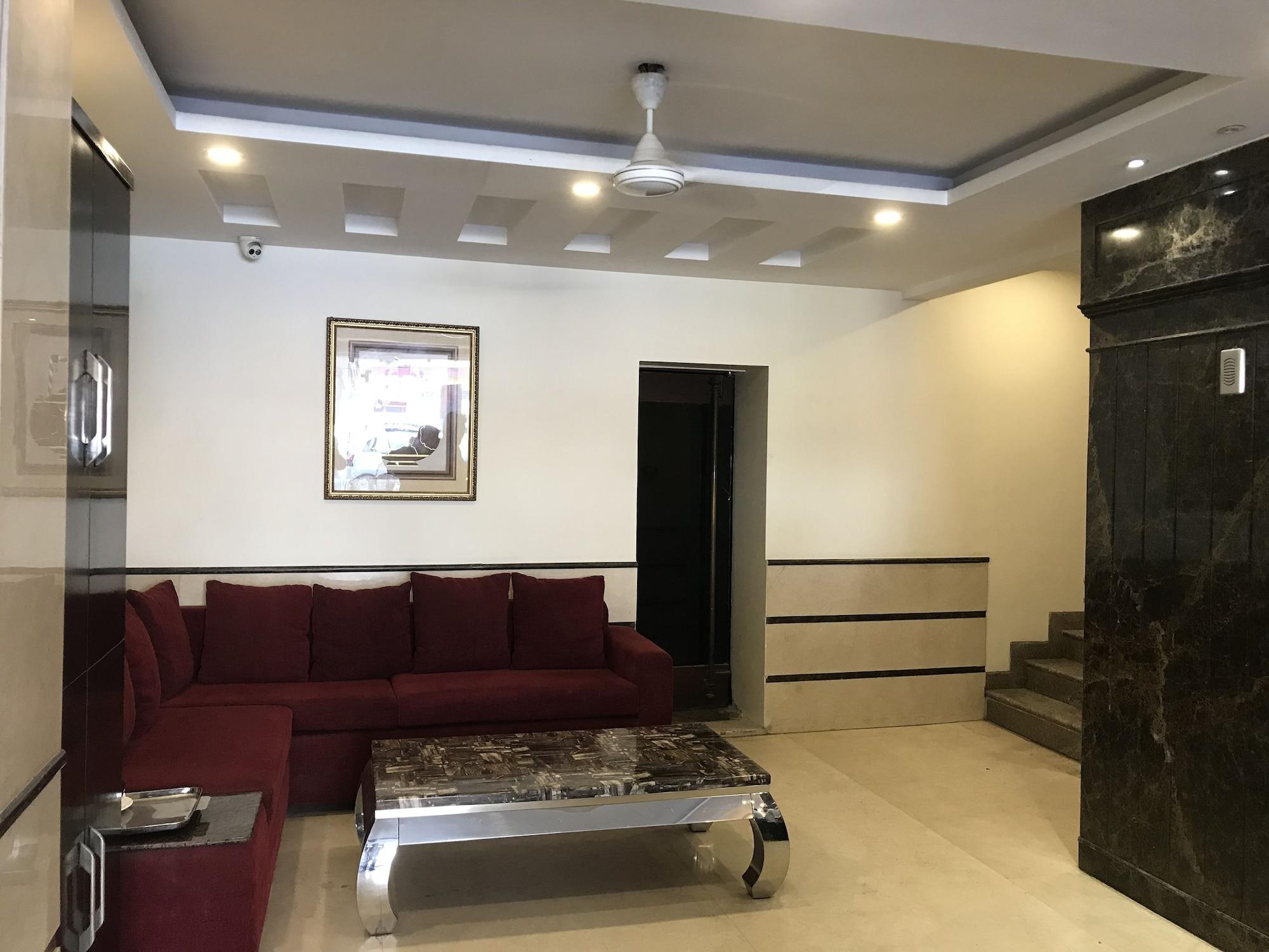 Vista Lobby Hotel Avtar At New Delhi Railway Station