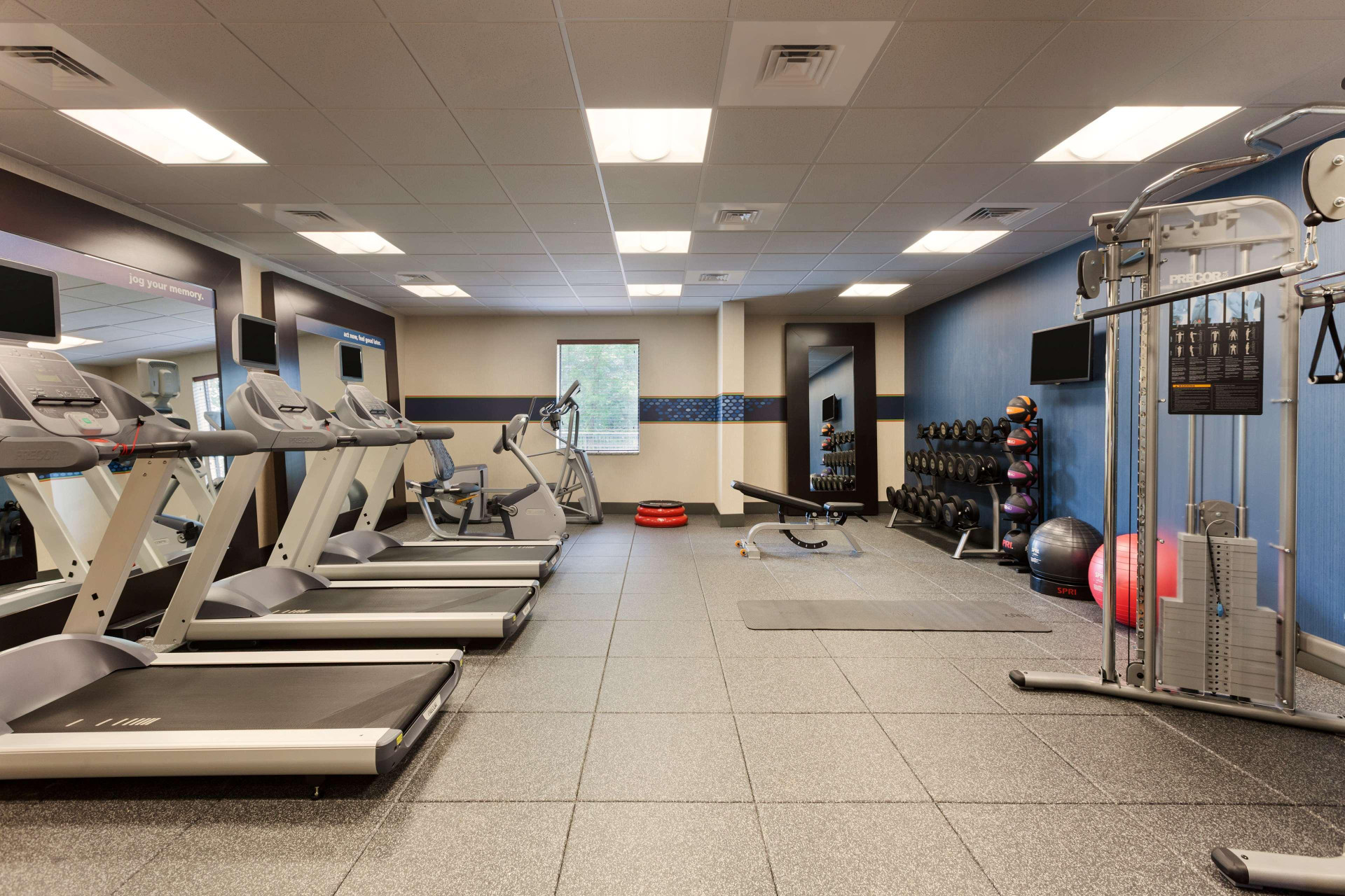 Gimnasio Hampton Inn & Suites Camp Springs/Andrews AFB