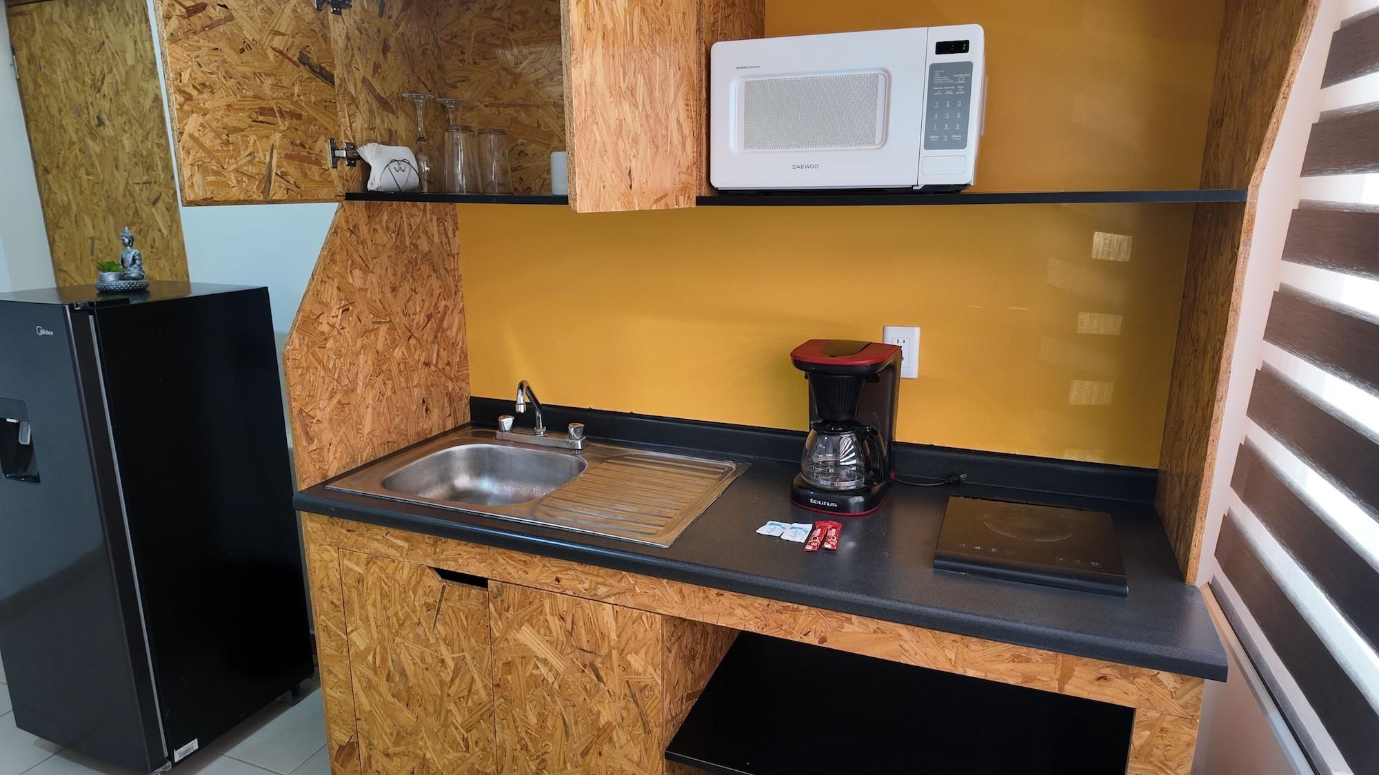 Equipamiento de Habitación Living Up