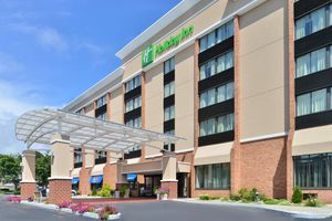 Alojamiento - Holiday Inn New London Mystic Area