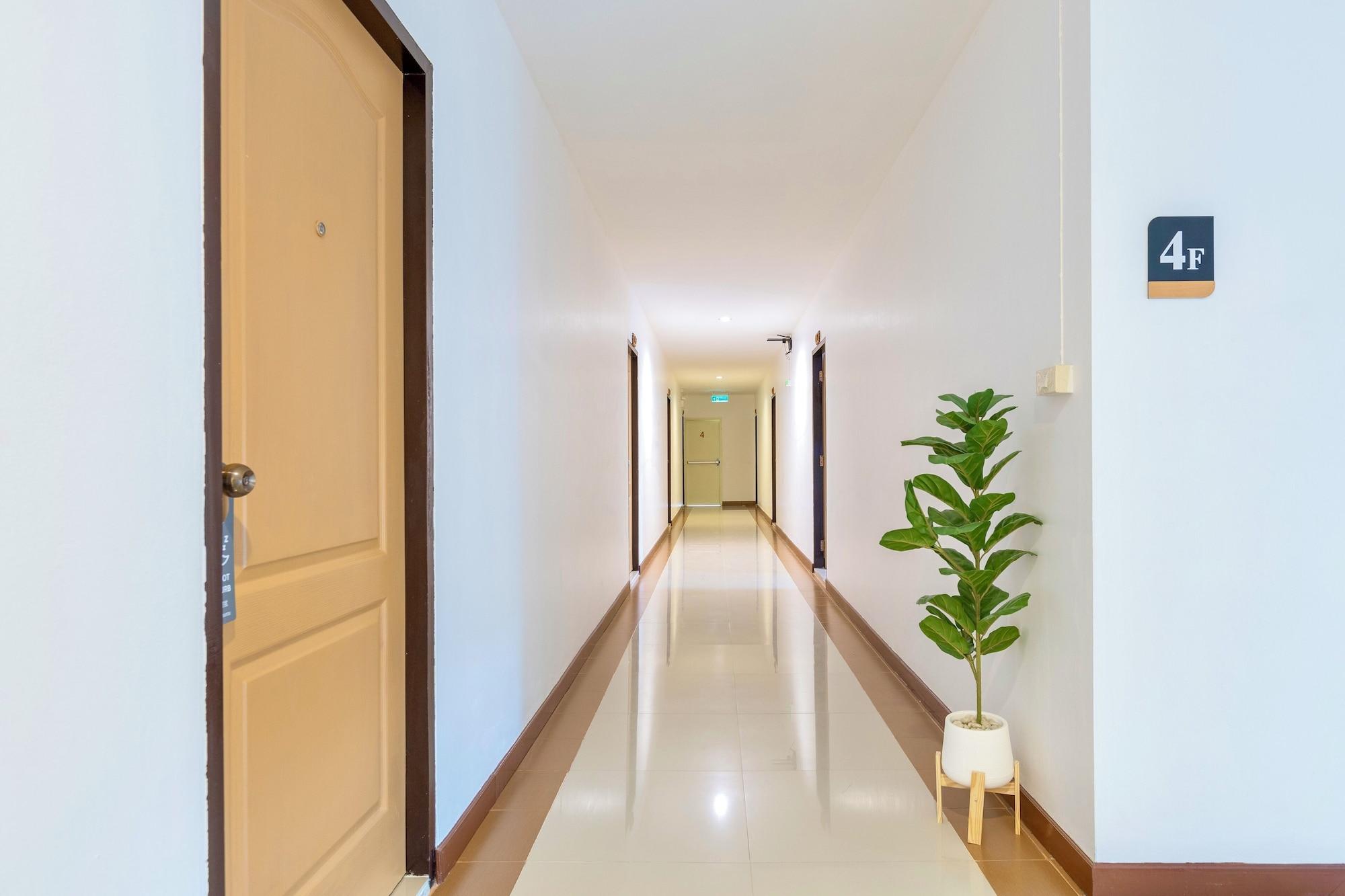 Varios Puwanon Place