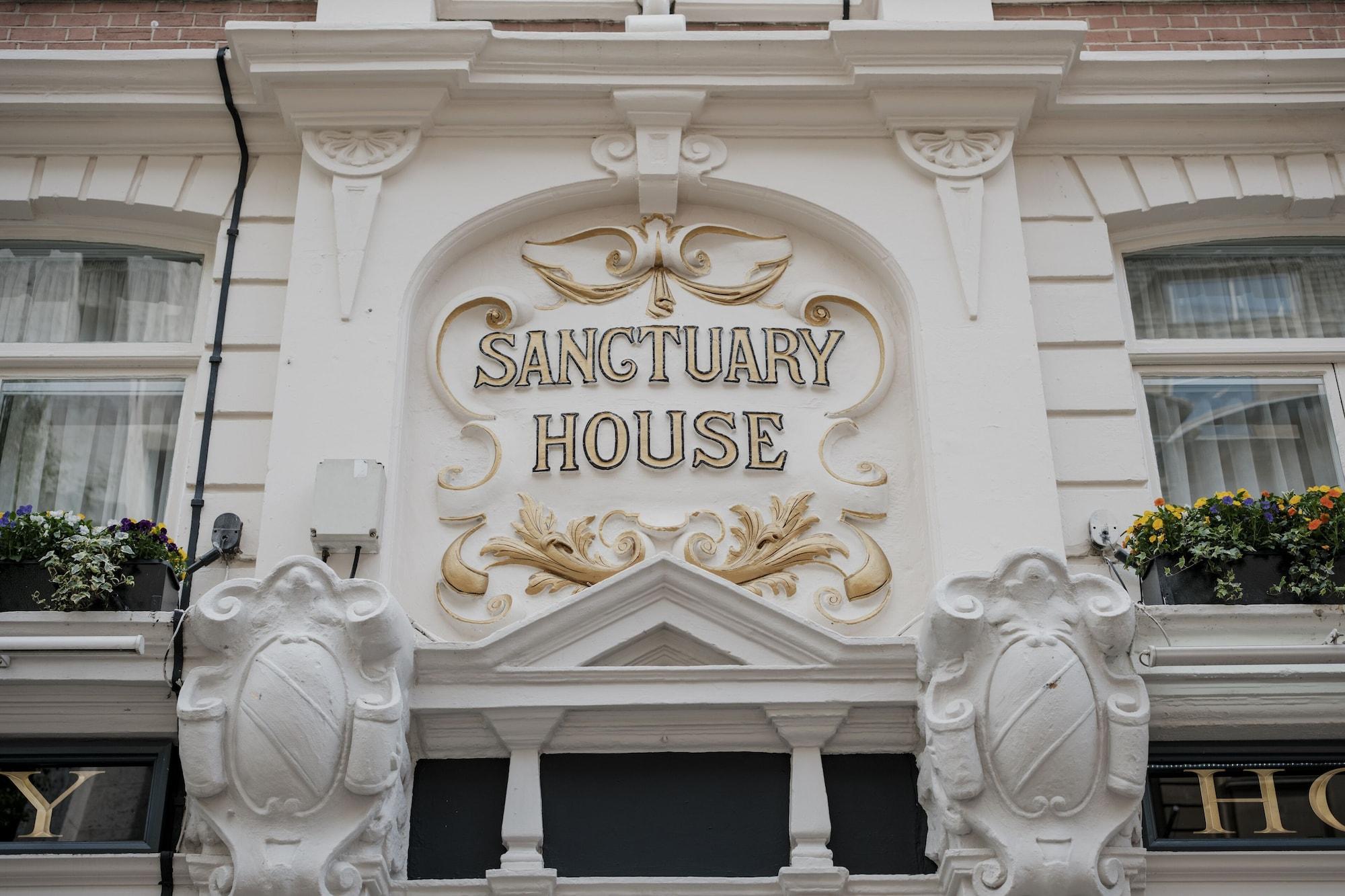 Vista Exterior The Sanctuary House Hotel
