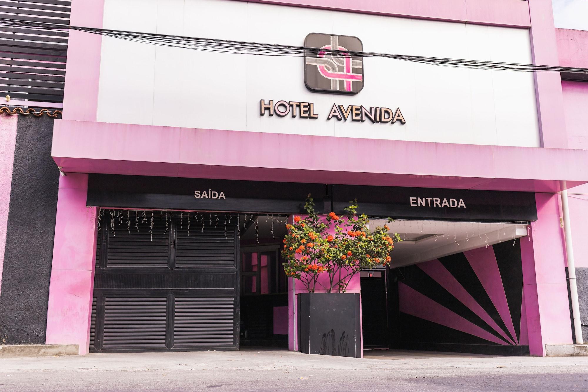 Vista Exterior Hotel Avenida