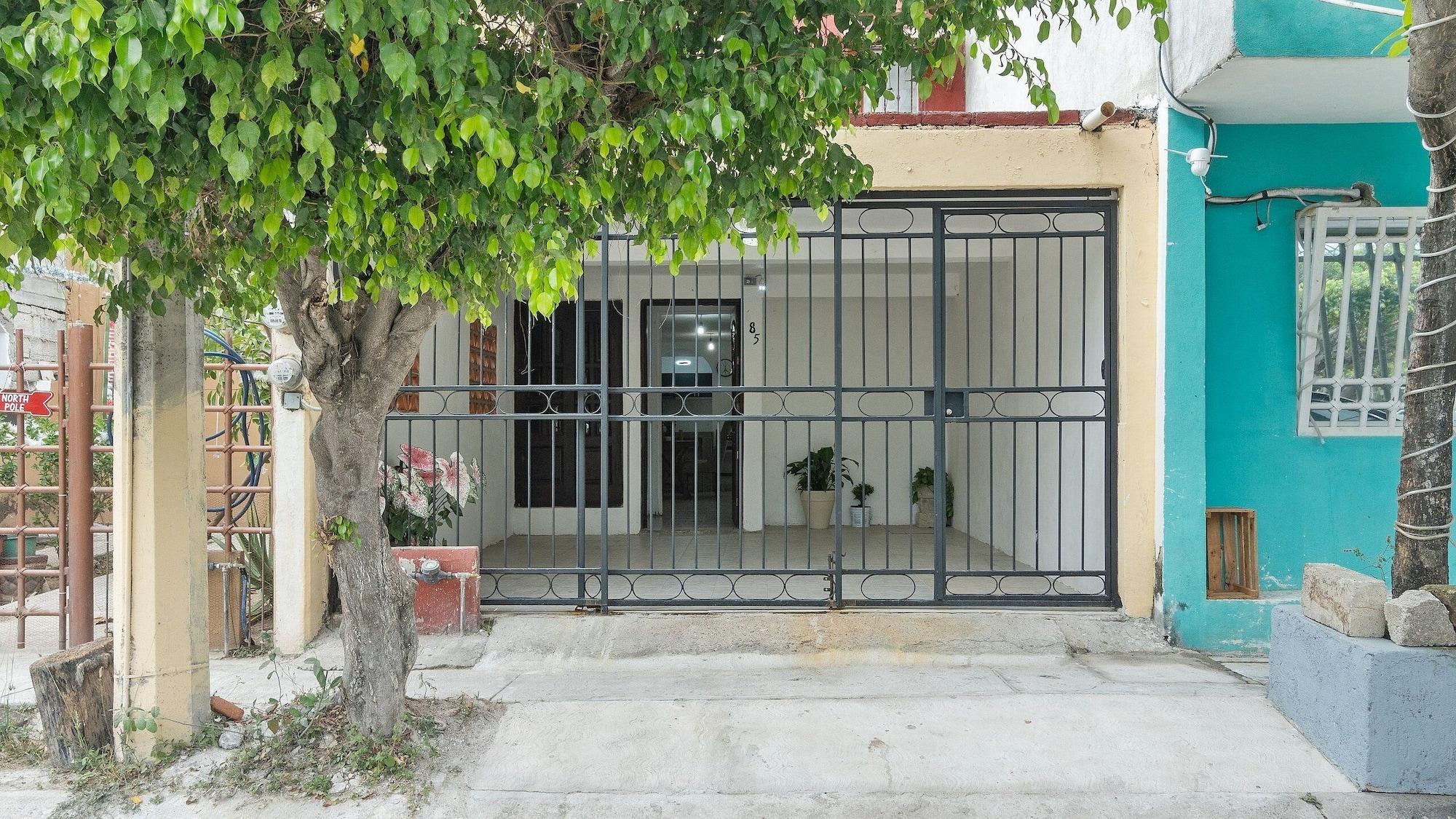 Vista Exterior Casa Cozy with 2Bedrooms and 2Baths