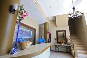 Alojamiento - Hotel Royal Blue & Golf Cart Rental
