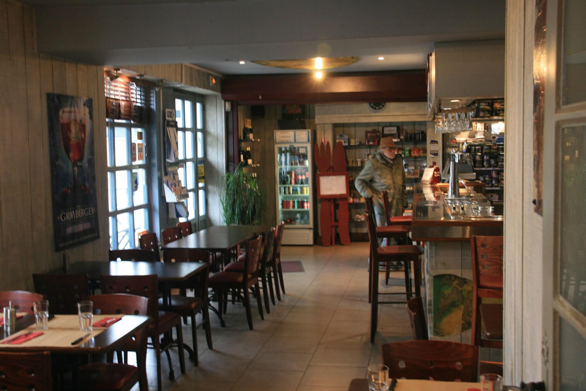 Bar/Salón Au Bord Du Monde