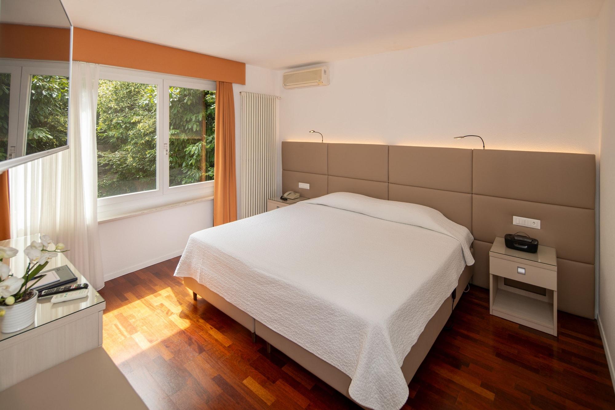 Habitación Hotel Campione