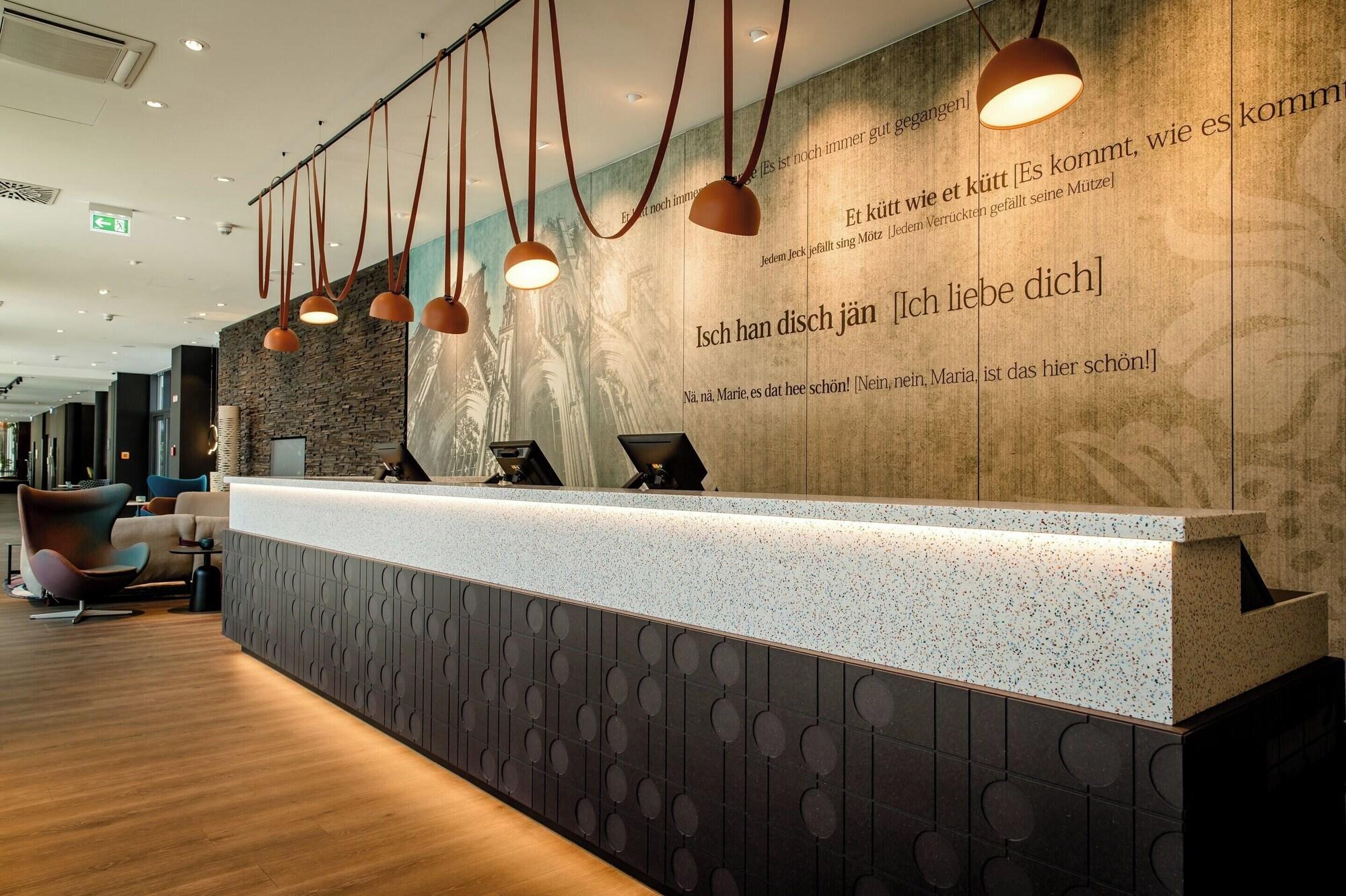 Vista Lobby Motel One Köln - Mediapark