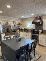 Alquiler Vacacional - 2A2J Barn pool Getaway 9 miles to WEC
