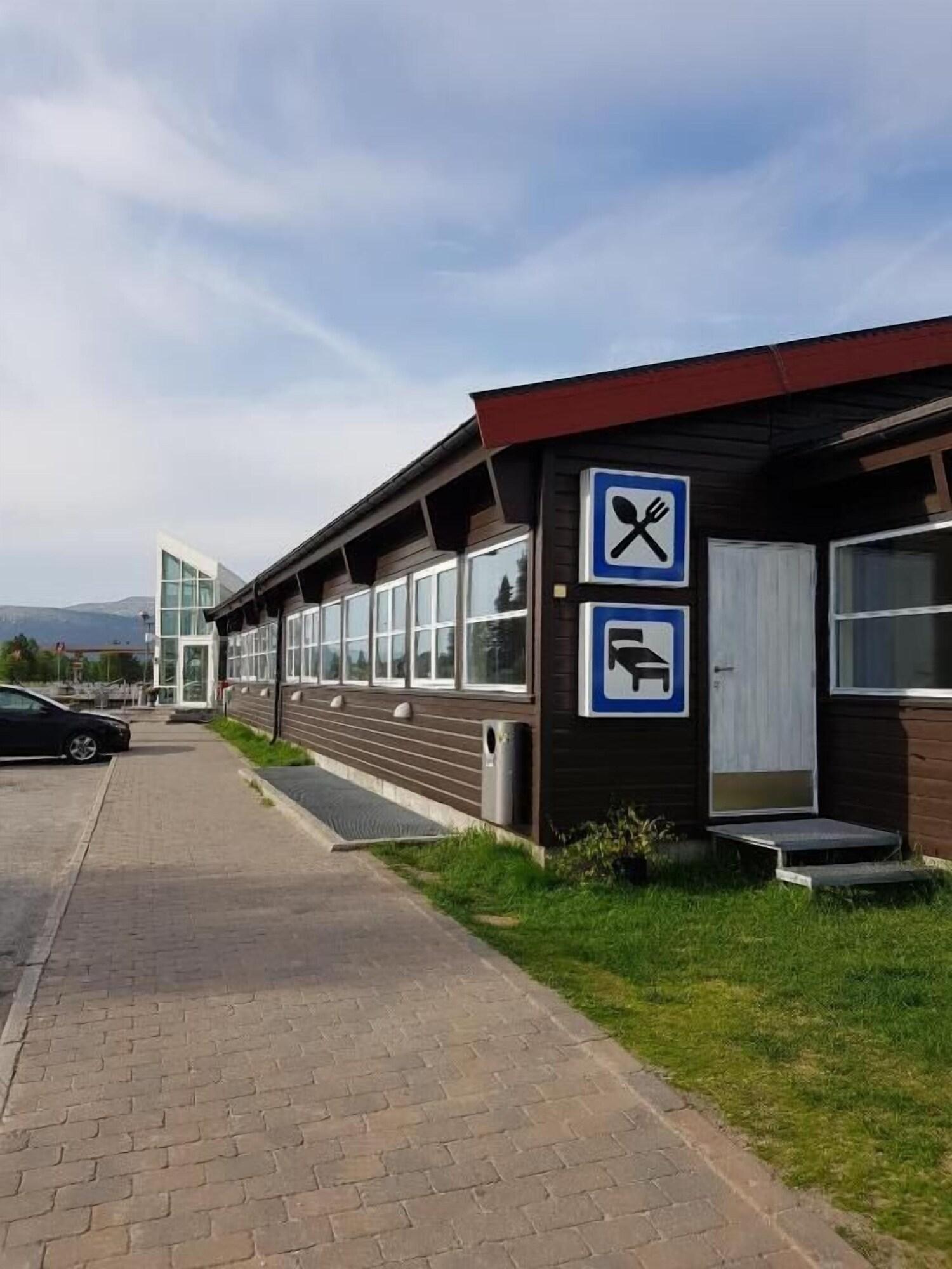 Vista Exterior Frich's Hotell og Spiseri Alvdal