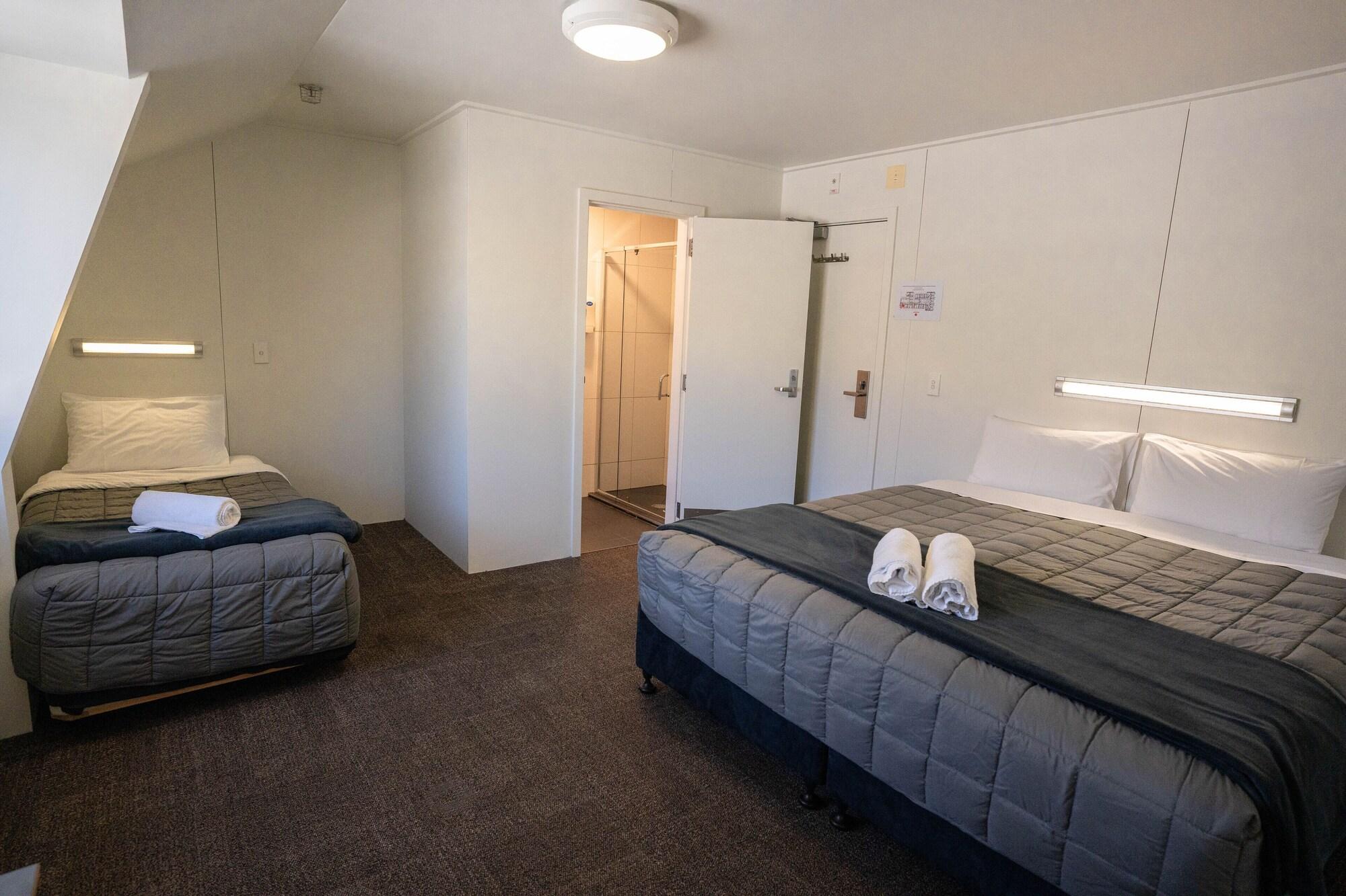 Habitación The Brownston Hostel