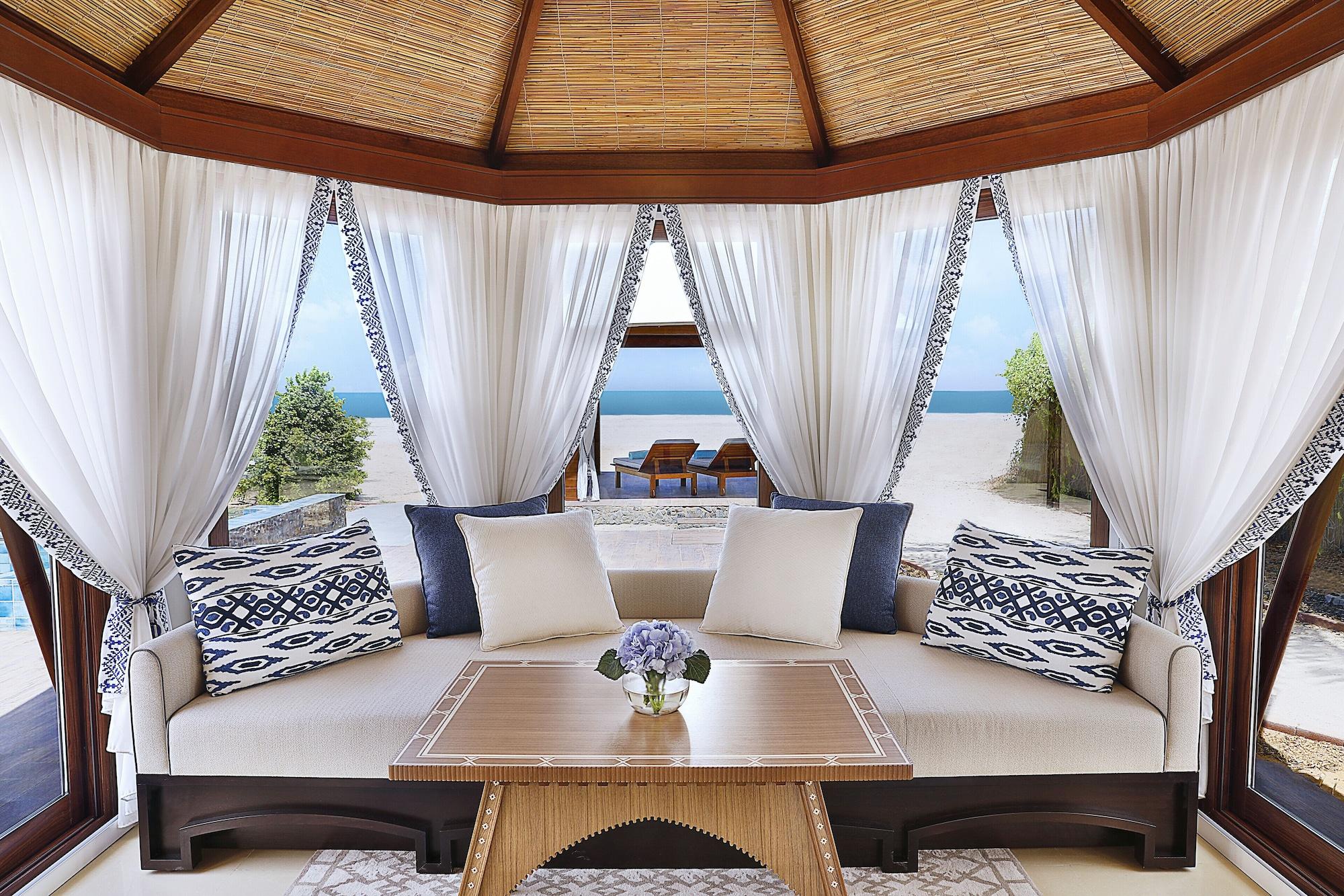 Vista Lobby The Ritz-Carlton Ras Al Khaimah, Al Hamra Beach