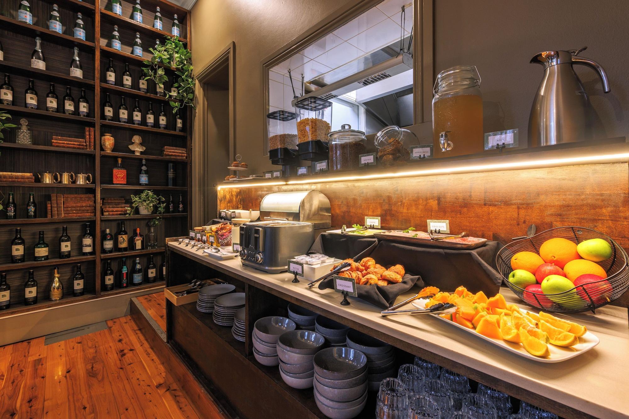 Restaurant Vulcan Hotel Sydney