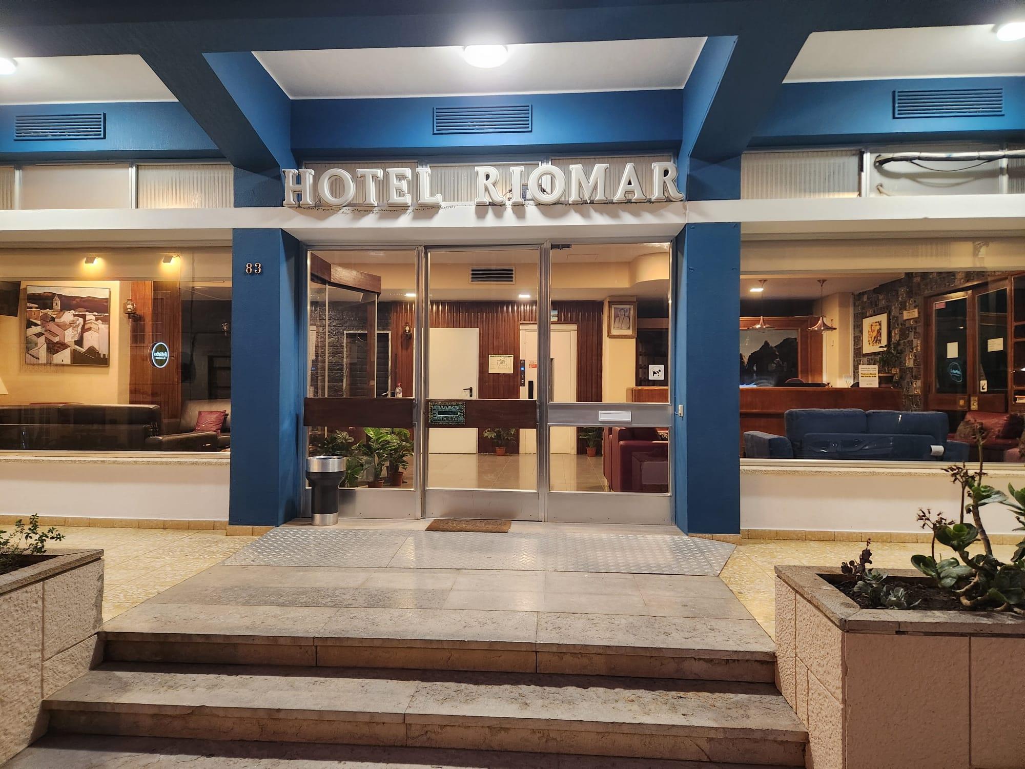 Vista Exterior Hotel Riomar