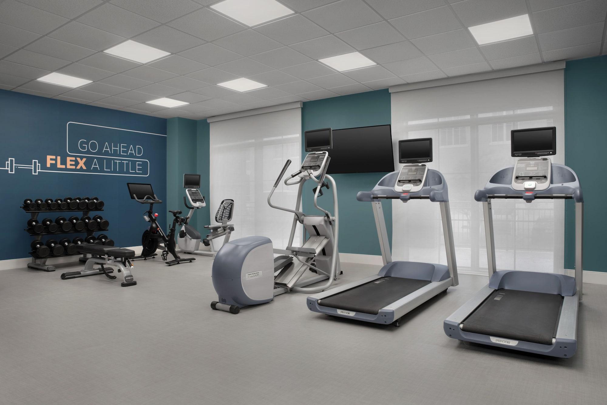 Gimnasio Holiday Inn Express Pensacola Downtown by IHG