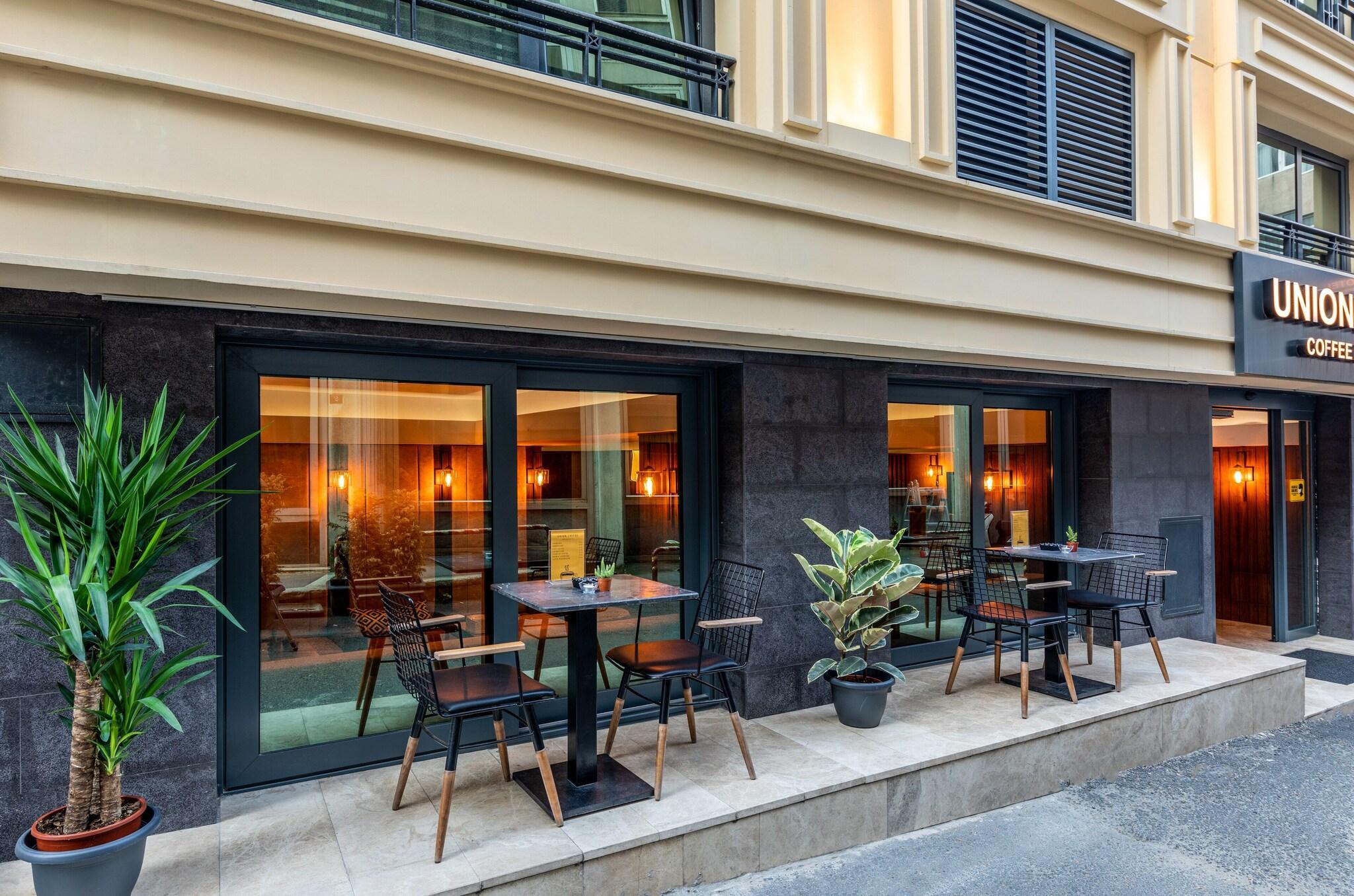 Vista Exterior Union Hotel Port