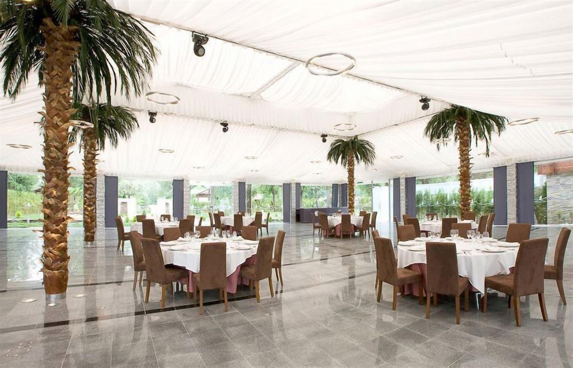 Restaurant Complejo La Cigüeña