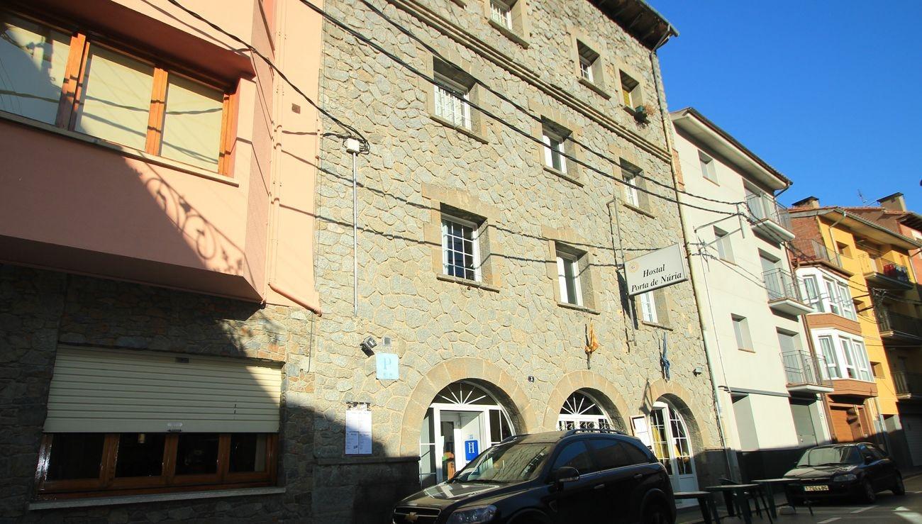 Varios Hostal Porta de Núria