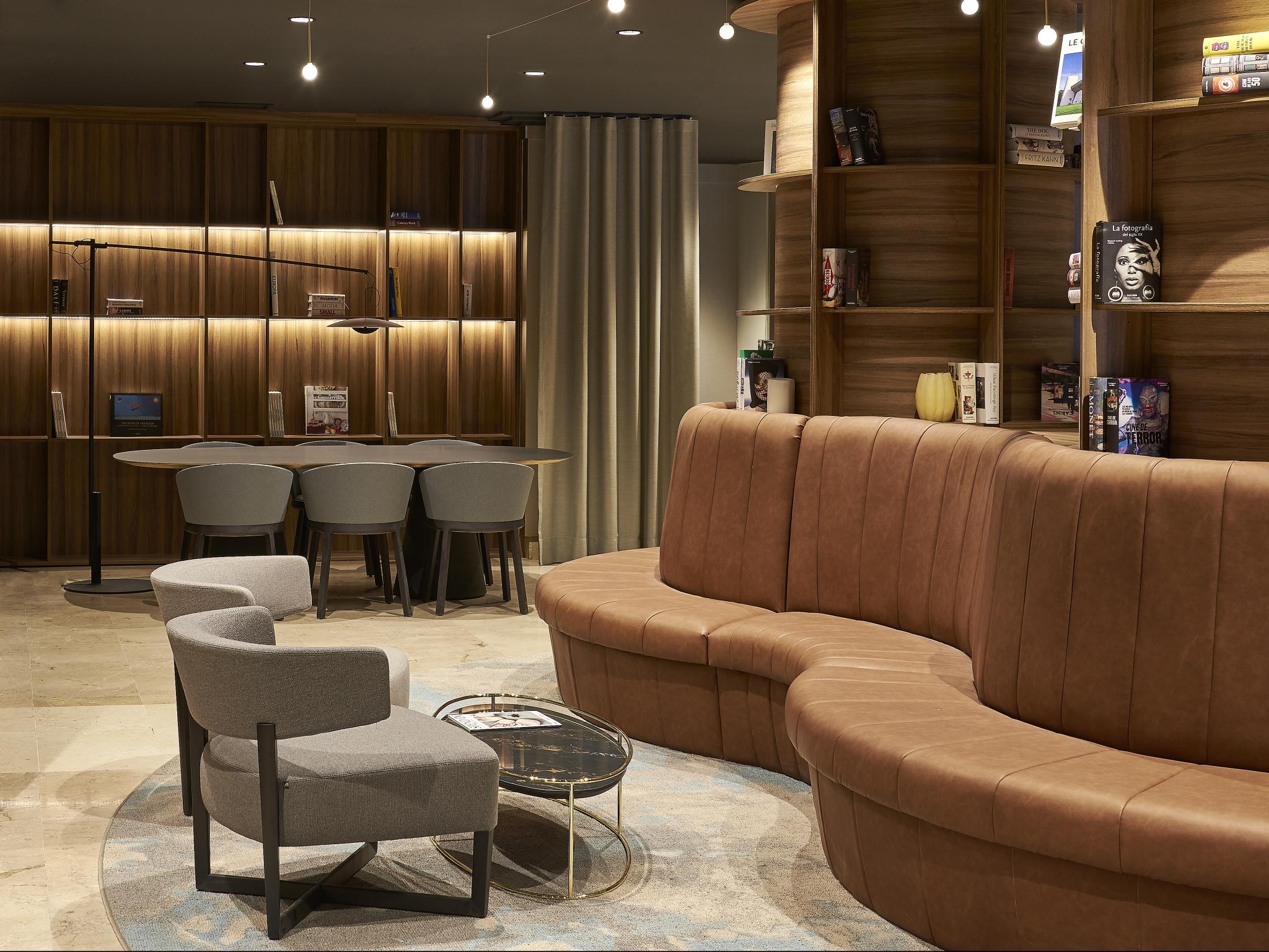 Vista Lobby NH Logroño Herencia Rioja