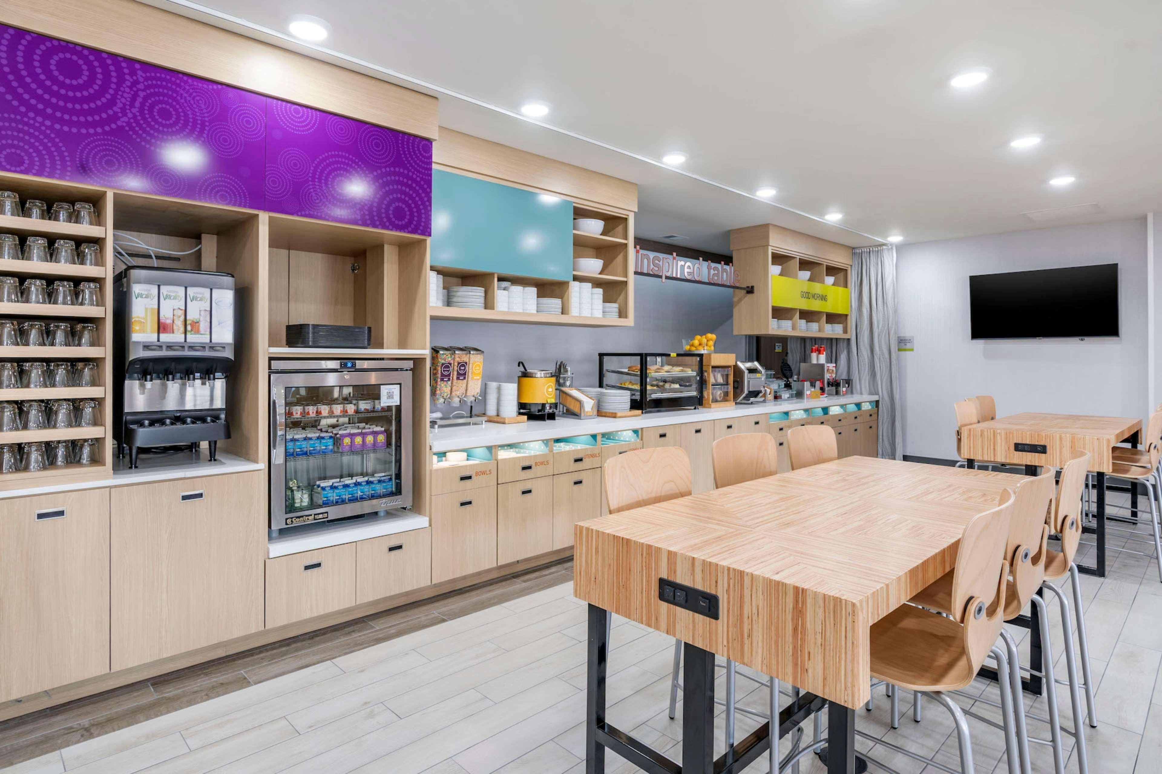 Restaurant Home2 Suites Lexington Keeneland Airport, KY