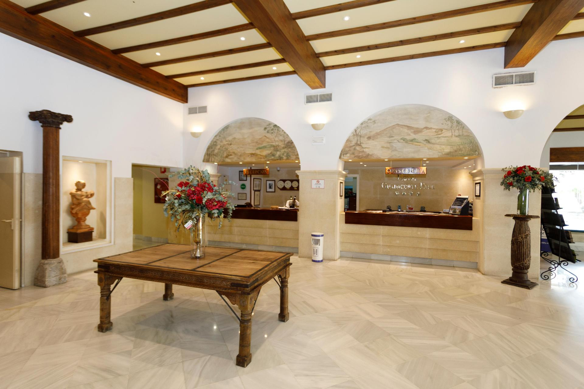 Vista Lobby Guadacorte Park Hotel by Senator