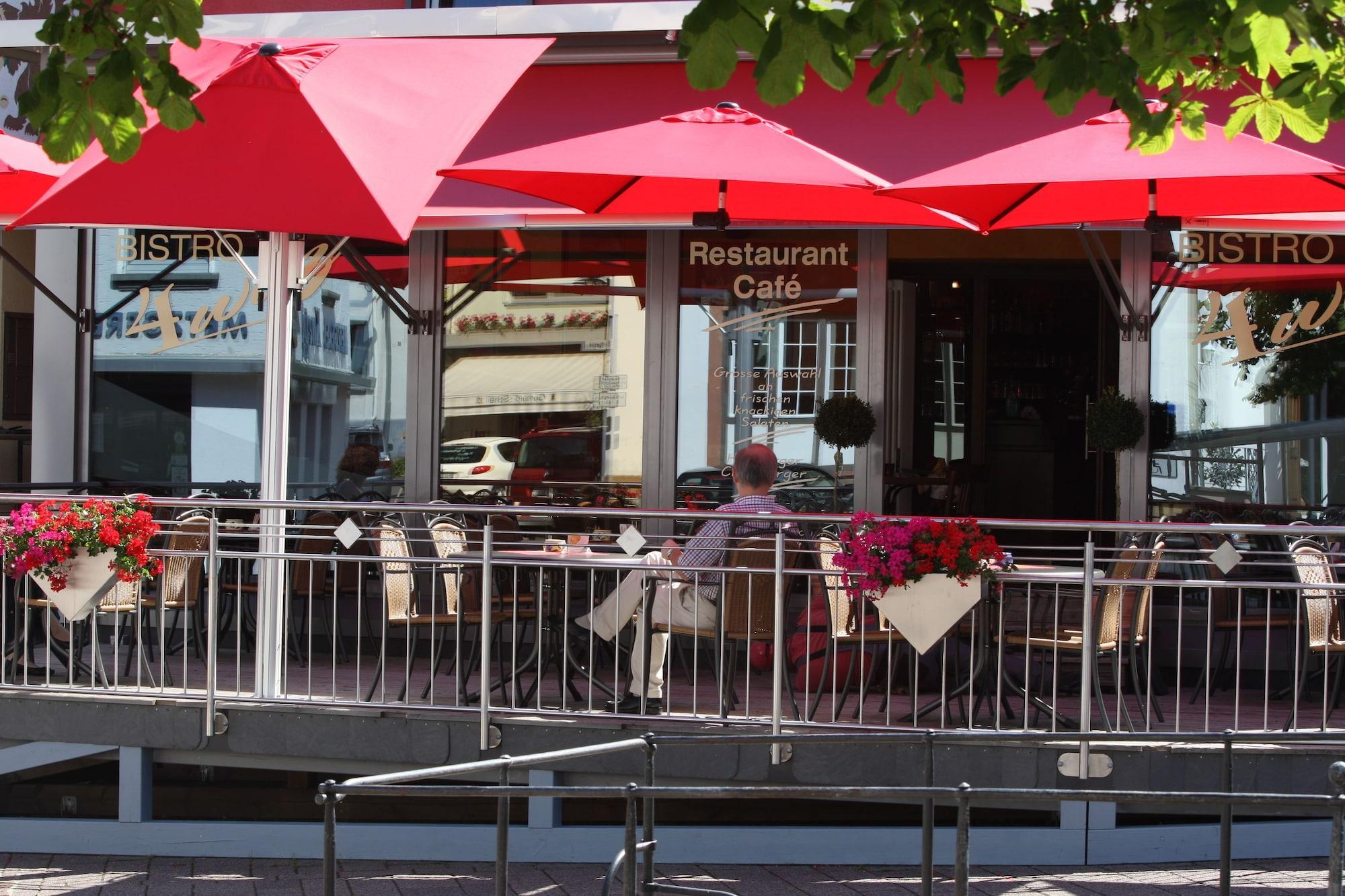 Varios Hotel Hochwaldcafe