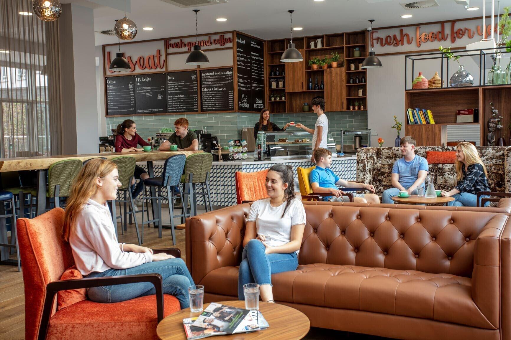 Bar/Salón LIVStudent Dublin