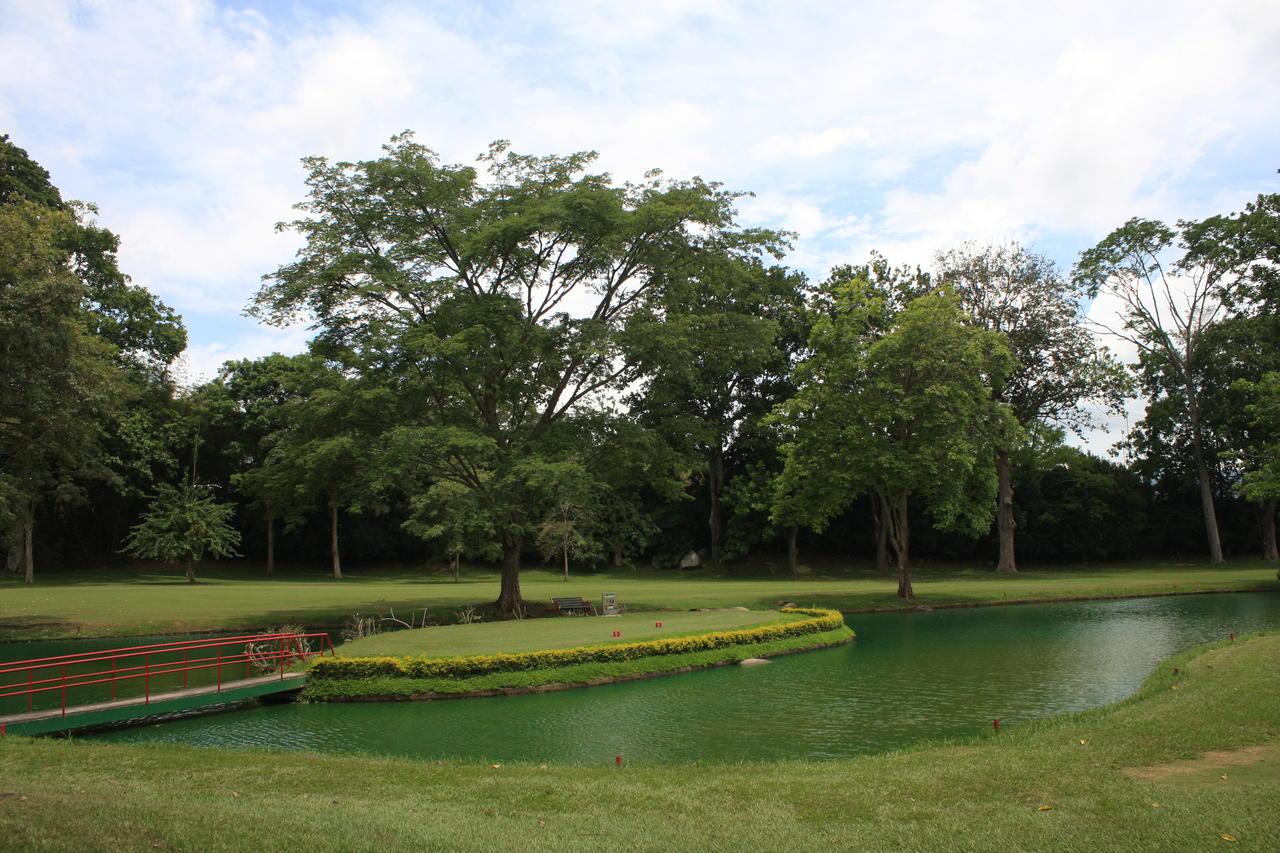 Playa Club Campestre de Bucaramanga