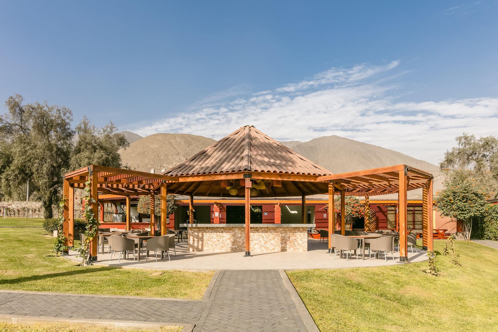 Restaurant Decameron El Pueblo - All Inclusive