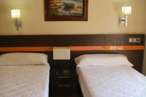 Alojamiento - Hotel Las Navas