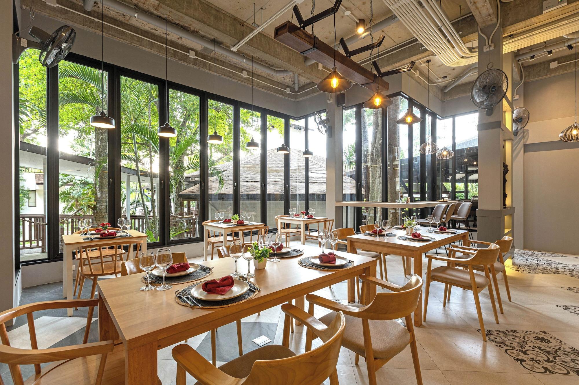 Restaurant Patong Lodge Hotel