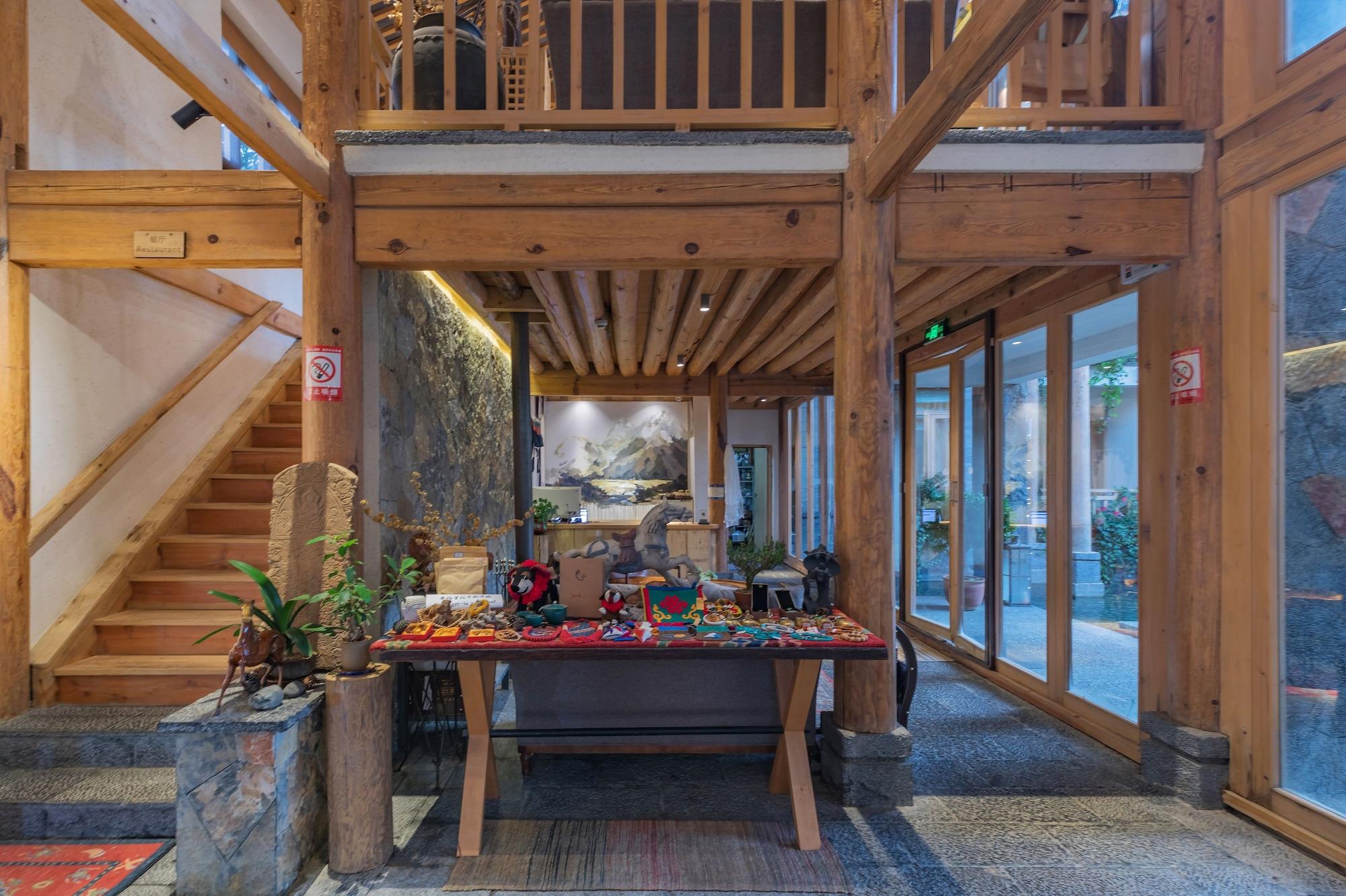 Vista Lobby Arro Khampa by Zinc Journey Lijiang